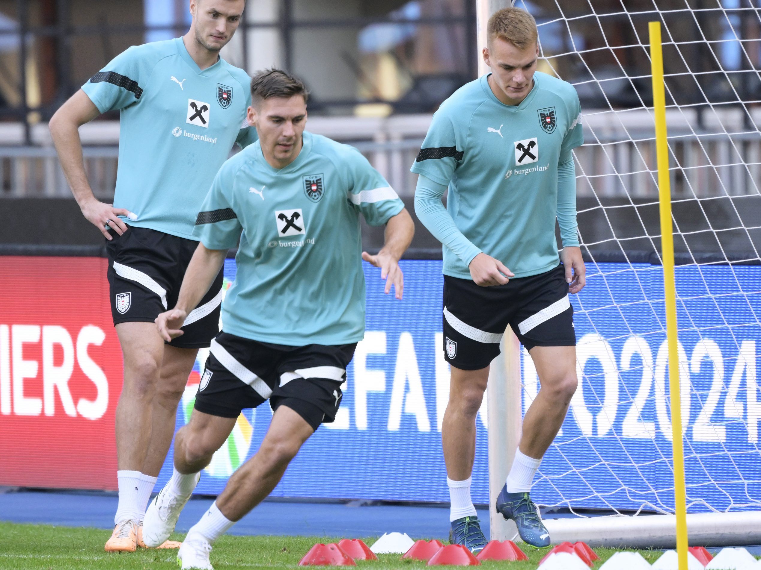 Das ÖFB-Team greift im "Endspiel" gegen Belgien nach dem EM-Ticket. Das ÖFB-Team greift im "Endspiel" gegen Belgien nach dem EM-Ticket.
