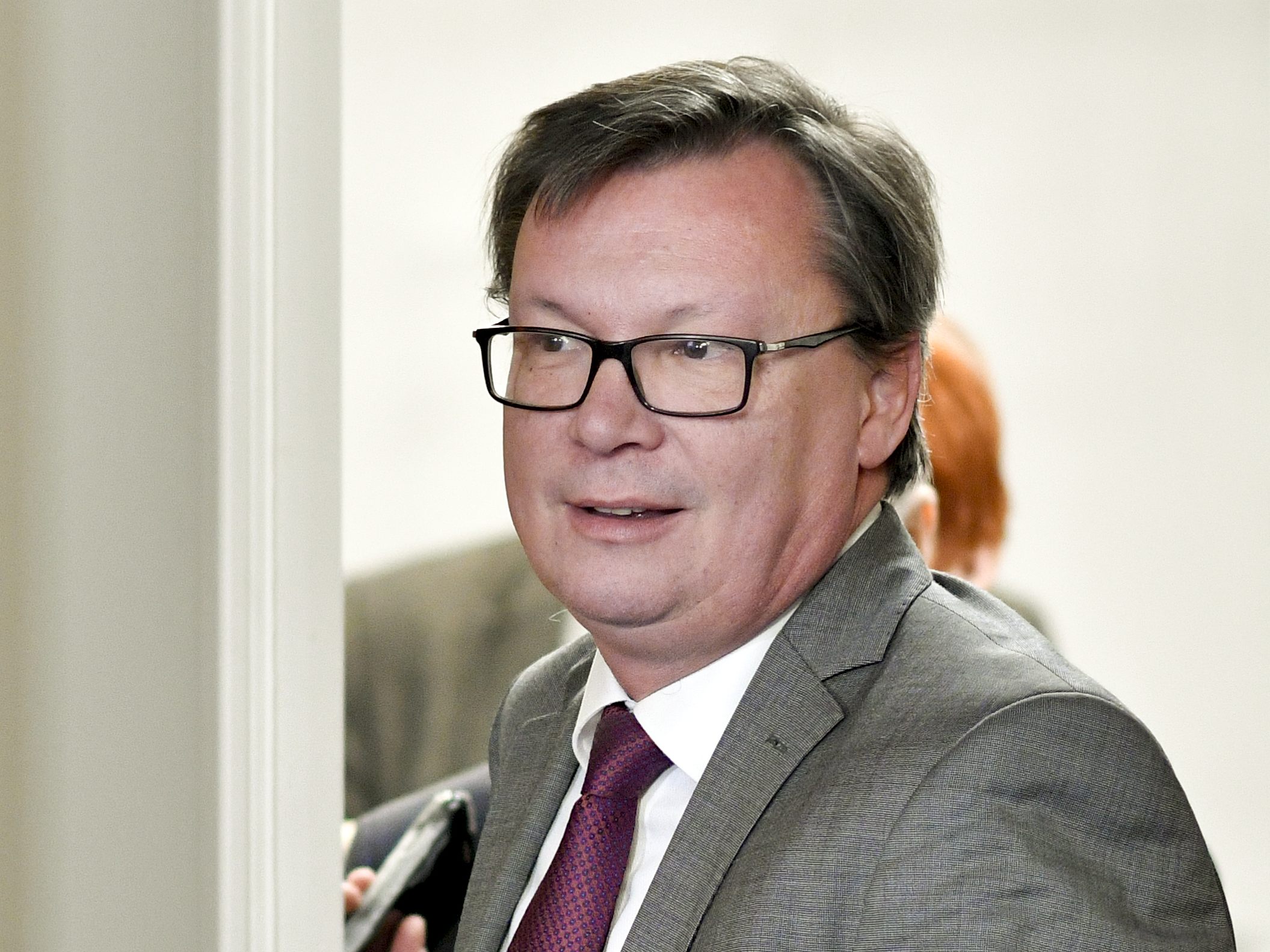 Ex-Verteidigungsminister Norbert Darabos könnte für SPÖ Burgenland bei der EU-Wahl kandidieren Ex-Verteidigungsminister Norbert Darabos könnte für SPÖ Burgenland bei der EU-Wahl kandidieren
