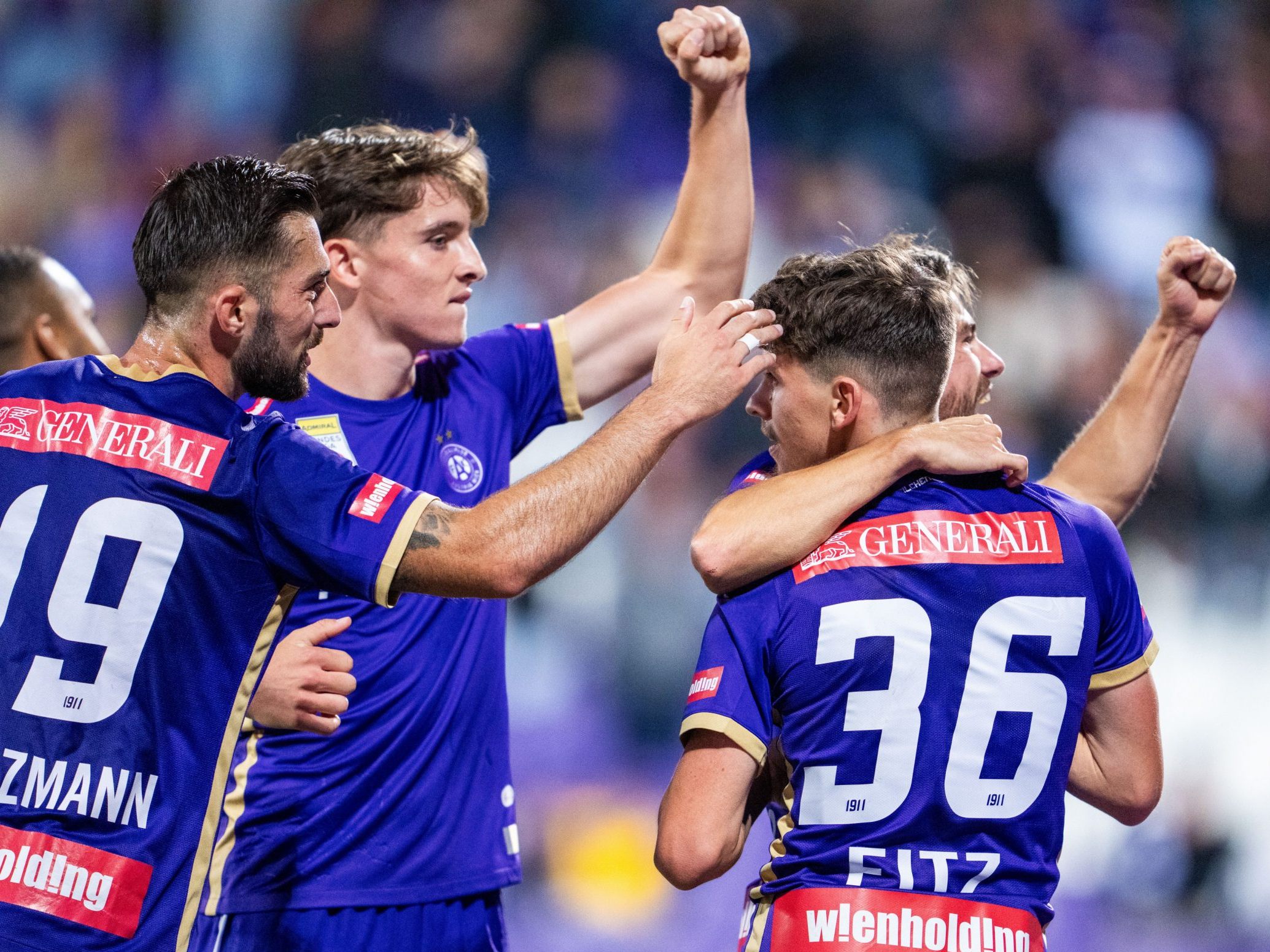 Die Wiener Austria feiert gegen BW Linz einen Sieg.