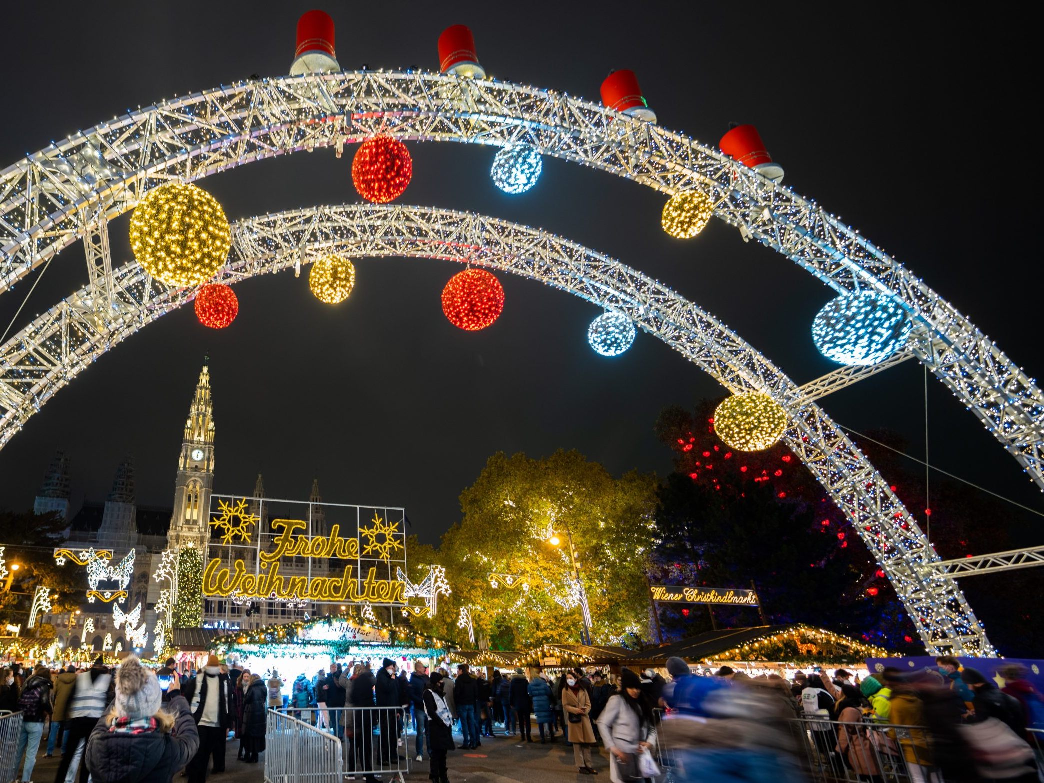 An den Adventssamstagen gilt in Wien wieder eine Einfahrtsregelung für Busse. An den Adventssamstagen gilt in Wien wieder eine Einfahrtsregelung für Busse.