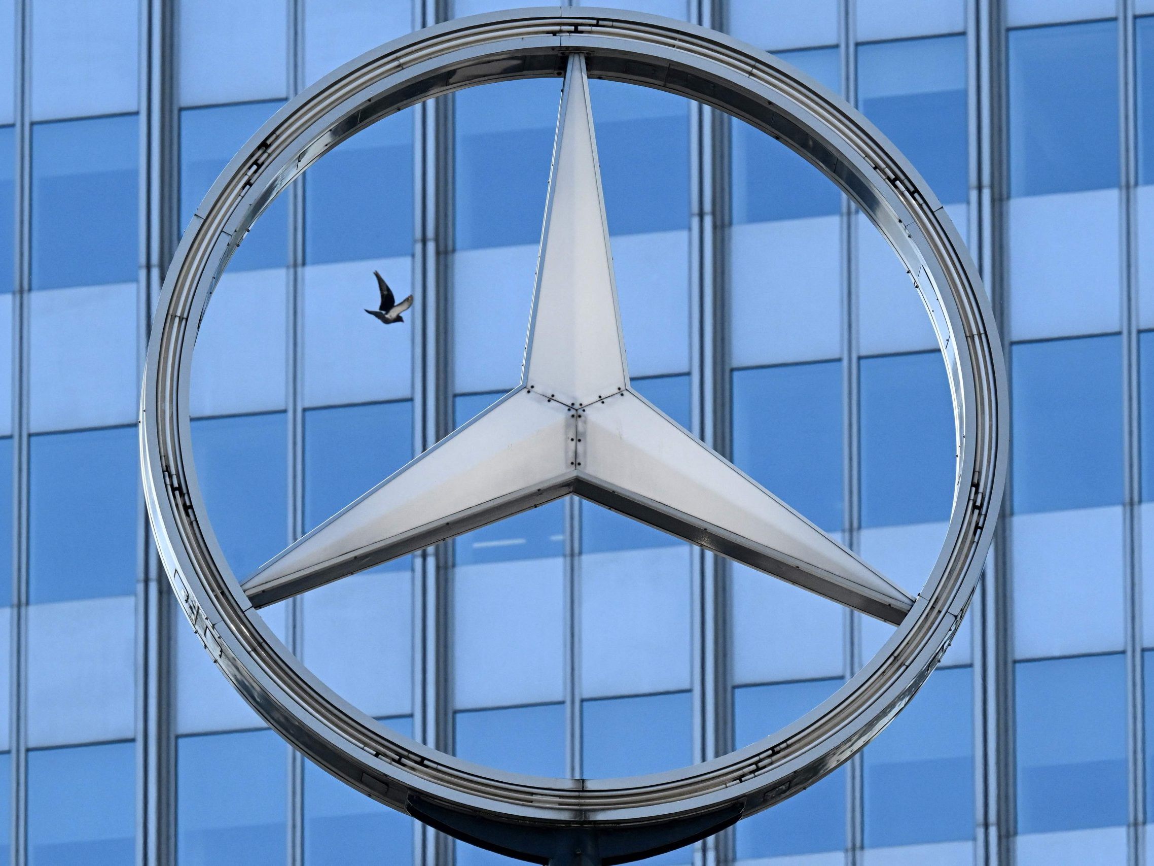 OLG Stuttgart entschied: Mercedes-Benz muss Schadenersatz leisten.