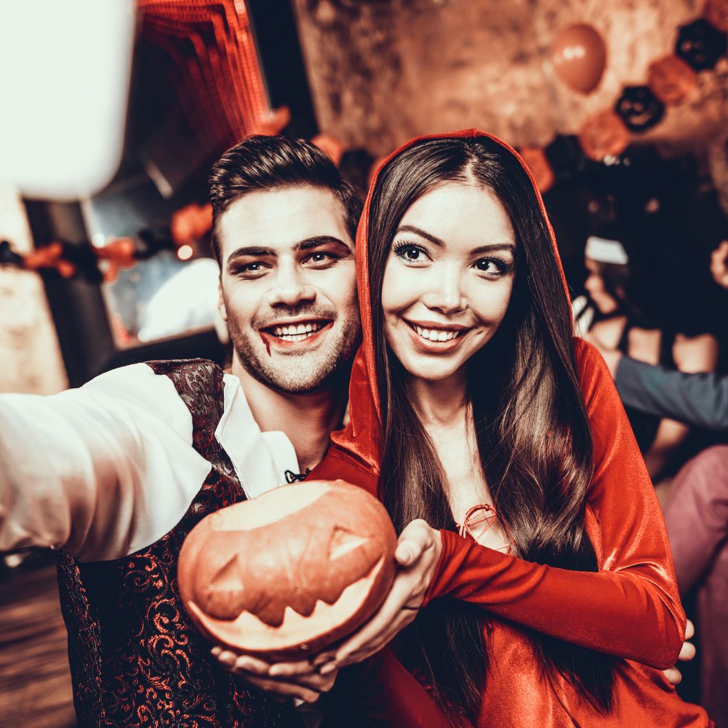 Auf diese Halloween-Kostüme sollte man besser verzichten.