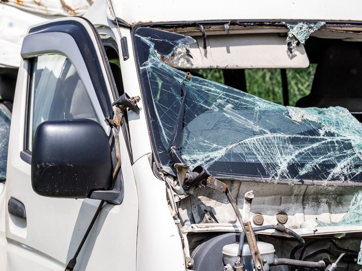 Bei einem Unfall mit einem Kleinbus im Burgenland wurden acht Personen verletzt.