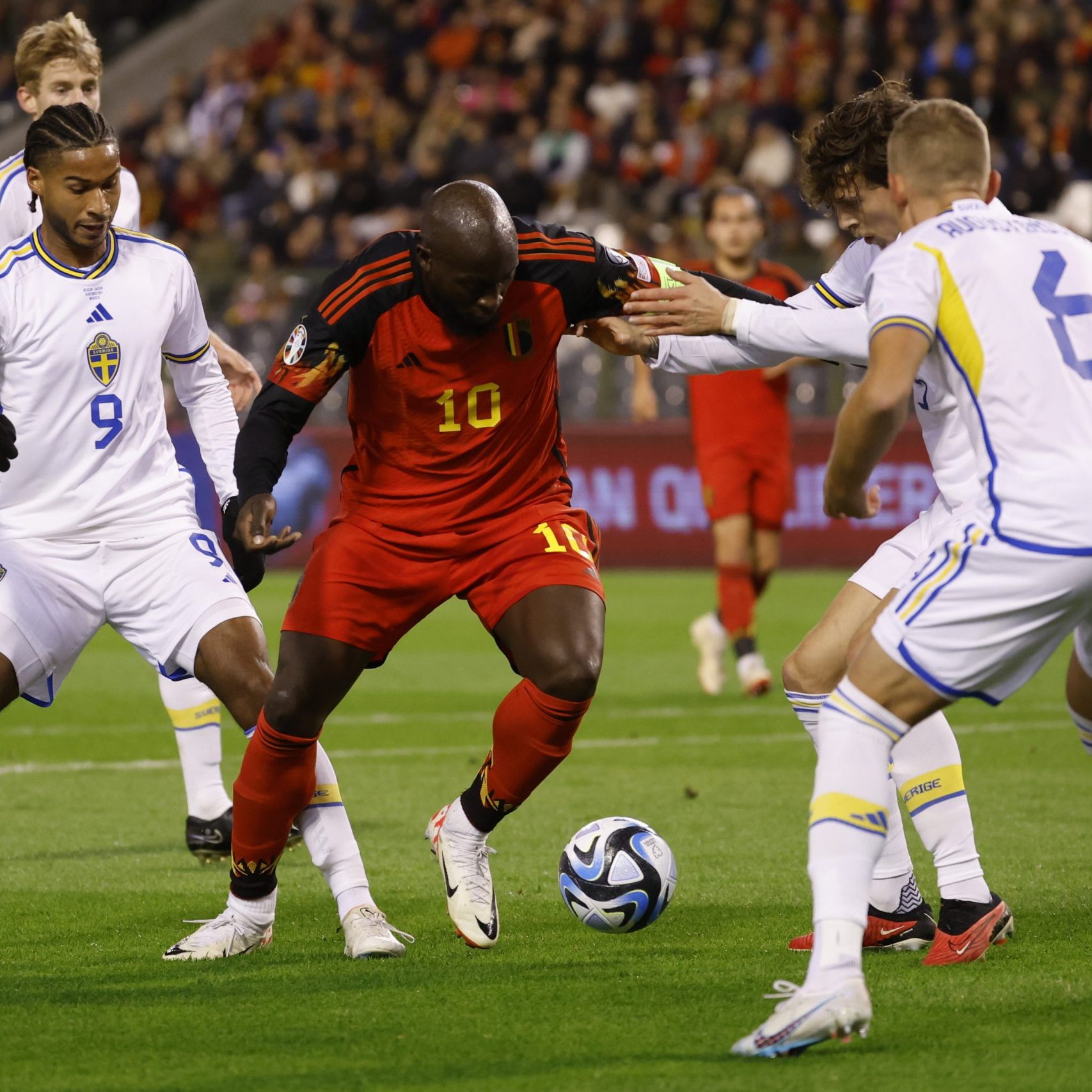 Fußballspiel Belgien-Schweden wird unentschieden gewertet.