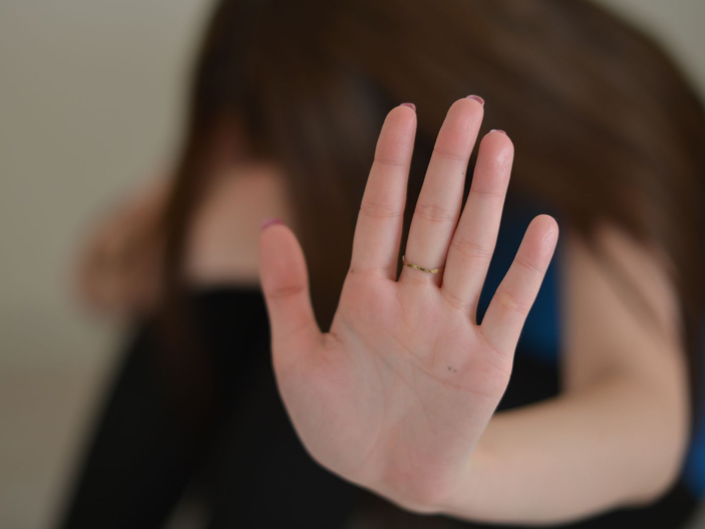 Eine 13-Jährige wurde in Deutschland gequält. Eine 13-Jährige wurde in Deutschland gequält.