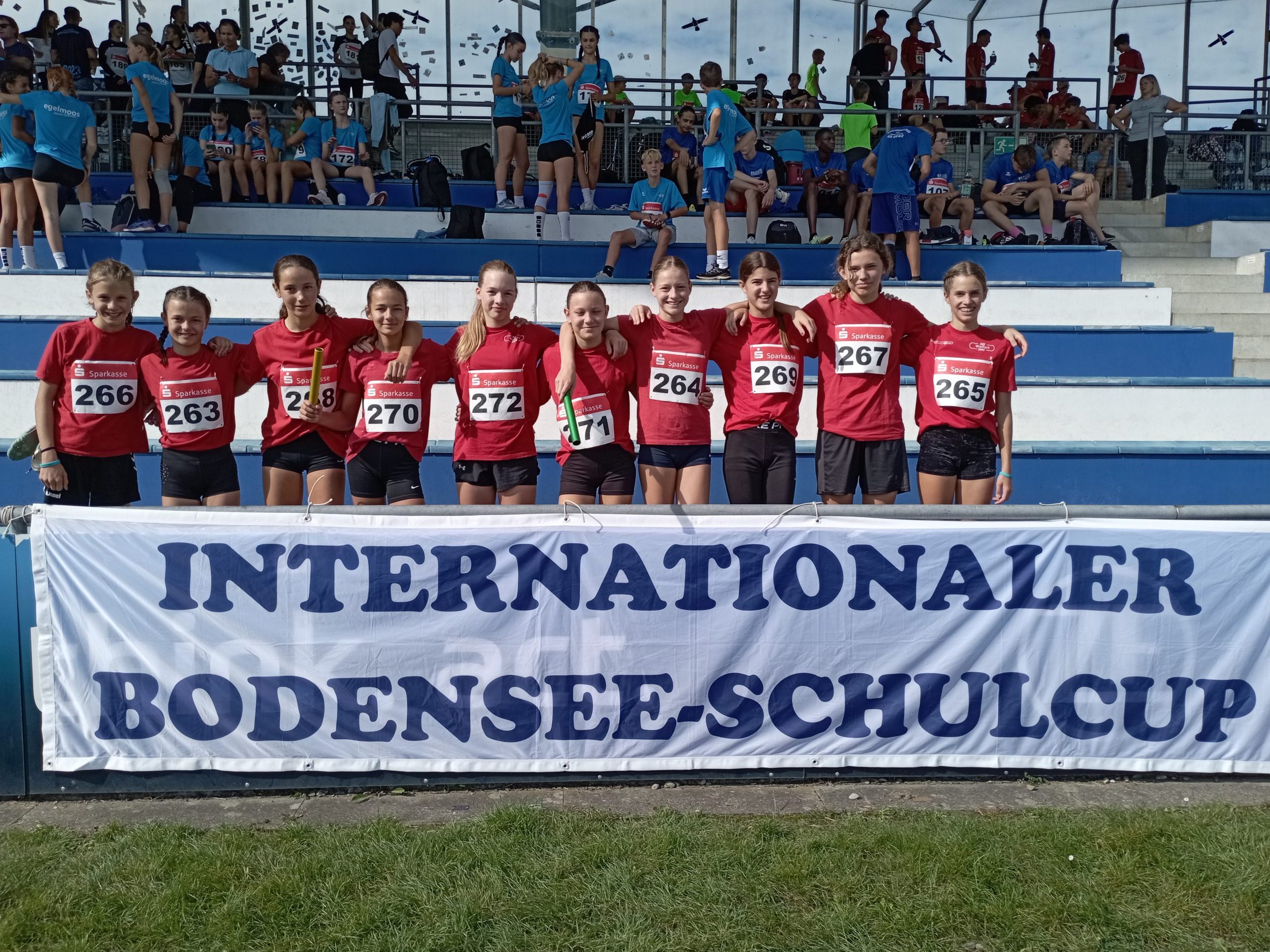 Gratulation an die Mädchen der 3a und 4a Klasse. Gratulation an die Mädchen der 3a und 4a Klasse.