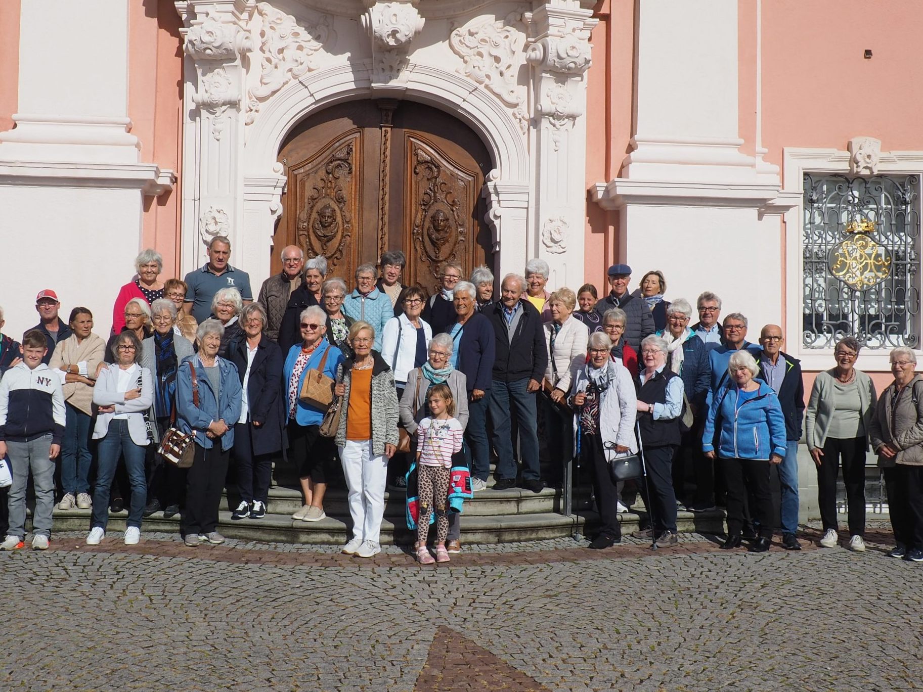 Die Reisegruppe vor der Basilika Birnau Die Reisegruppe vor der Basilika Birnau