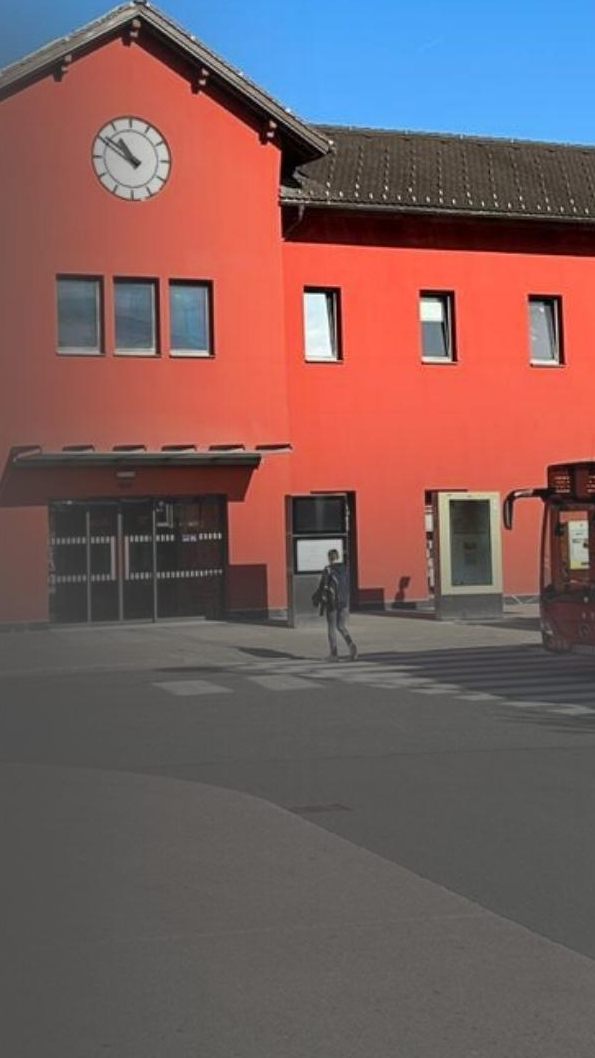 Wie sicher fühlen sich Passanten am Dornbirner Bahnhof? VOL.AT hat sich umgehört.