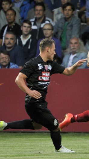 WSC-Kapitän Philip Dimov liegt nach einer Kopfverletzung im Koma.