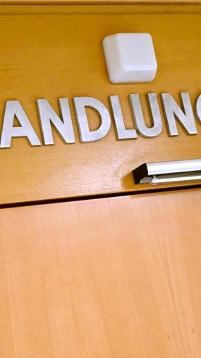 Ein Gericht gab einer Wiener Musikerin im Rechtsstreit gegen ihren Produzenten Recht.