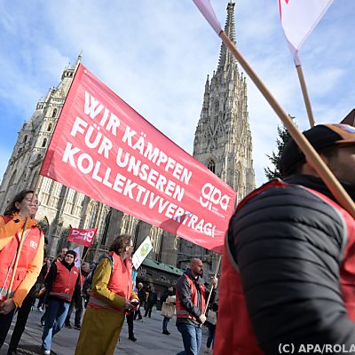 Handelsangestellte demonstrieren in Wien