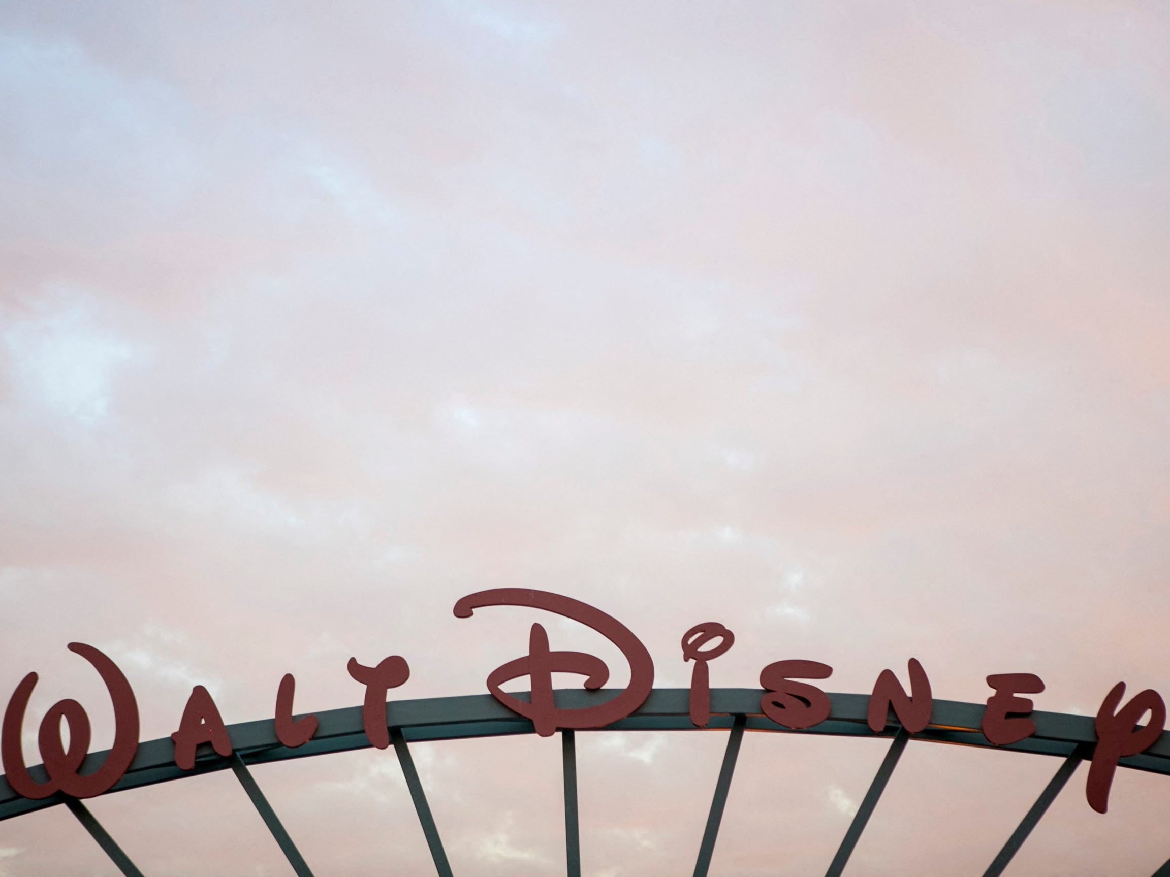 Walt Disney verschob "Deadpool". Walt Disney verschob "Deadpool".