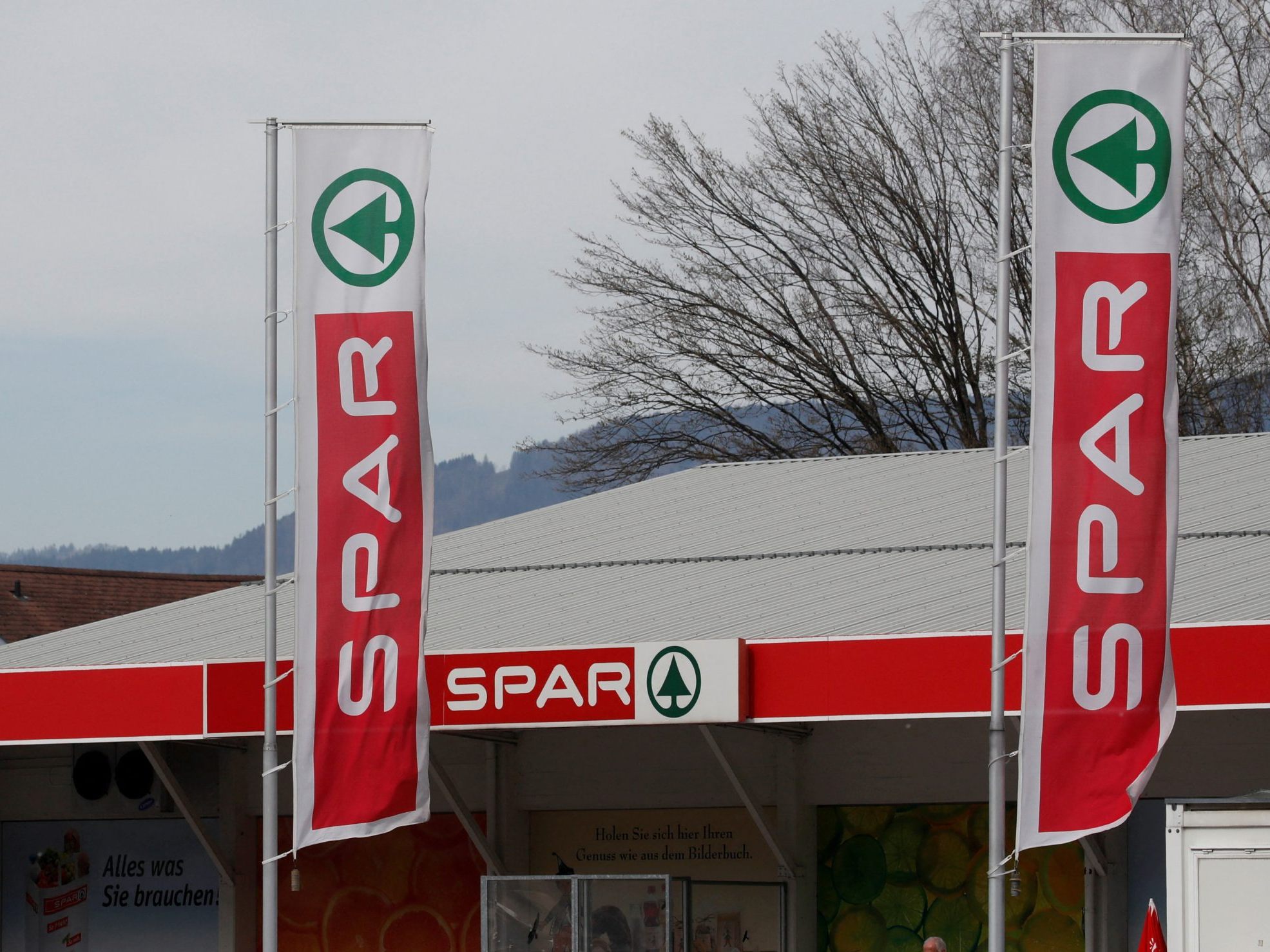 Spar druckt wieder Hilfsangebote auf Kassabons. Spar druckt wieder Hilfsangebote auf Kassabons.