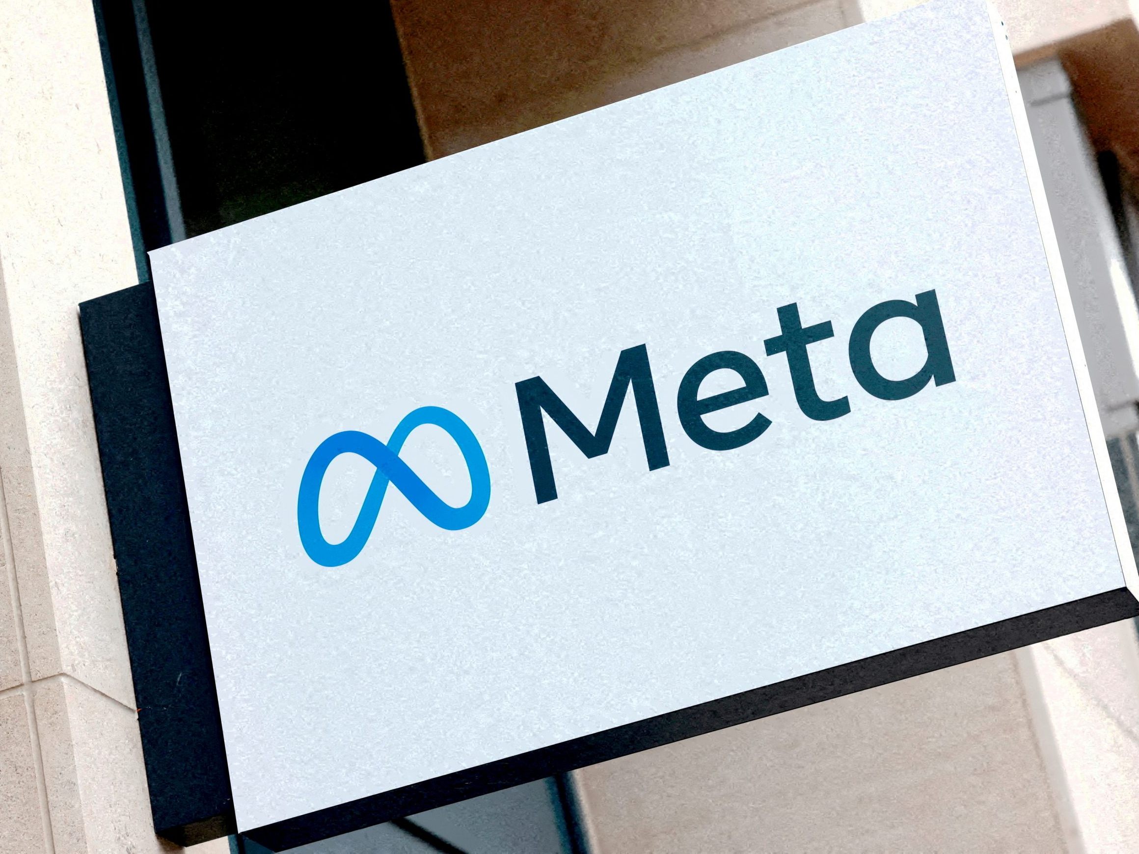 Datenschützer üben Kritik an Metas Abo-Modell. Datenschützer üben Kritik an Metas Abo-Modell.