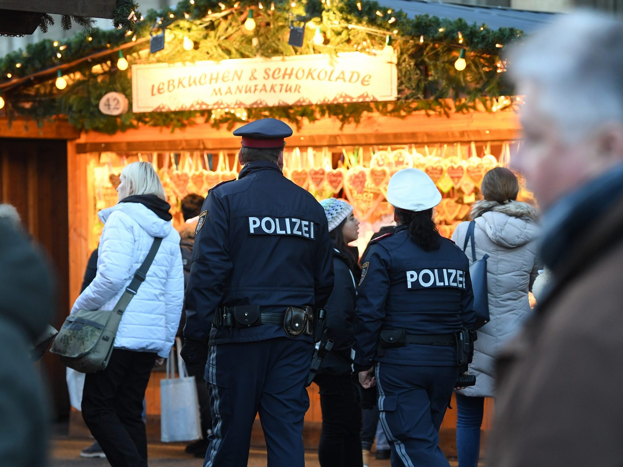 Die Stadt Wien und die Polizei kontrollieren Wiens Christkindlmärkte.