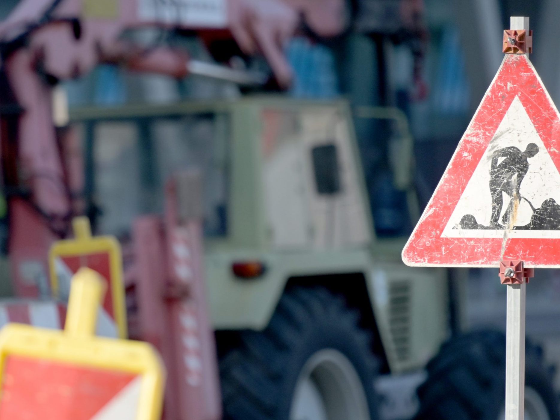 Am Neubaugürtel 6-12 kommt es zu Bauarbeiten. Am Neubaugürtel 6-12 kommt es zu Bauarbeiten.