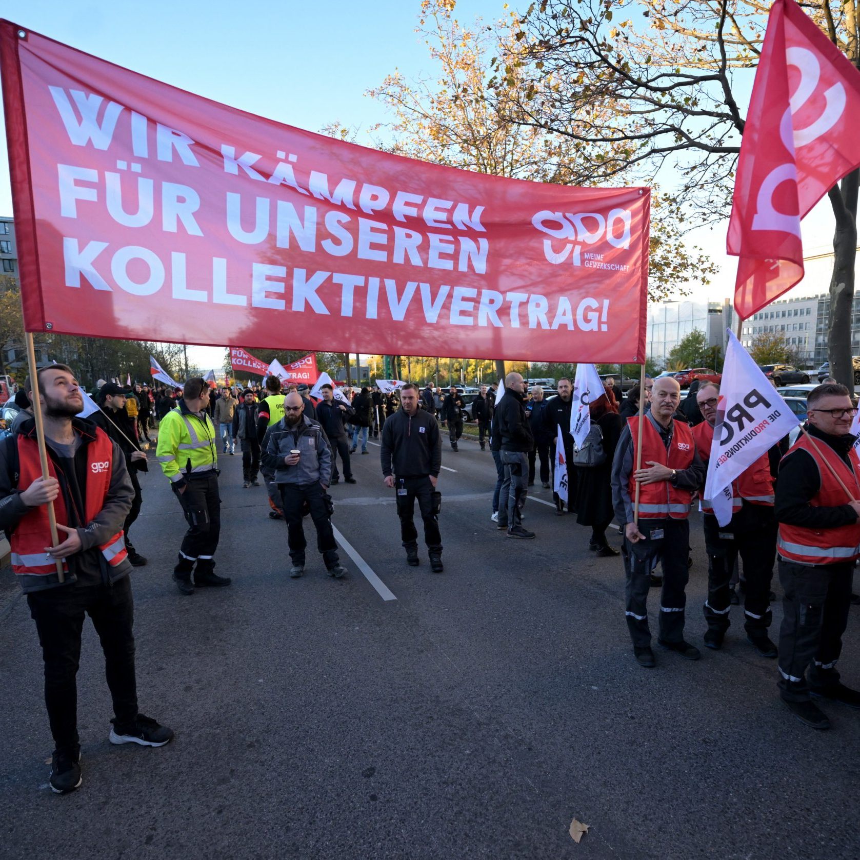 Pressekonferenz der Wirtschaftskammer Österreich ab 11 Uhr im Livestream.