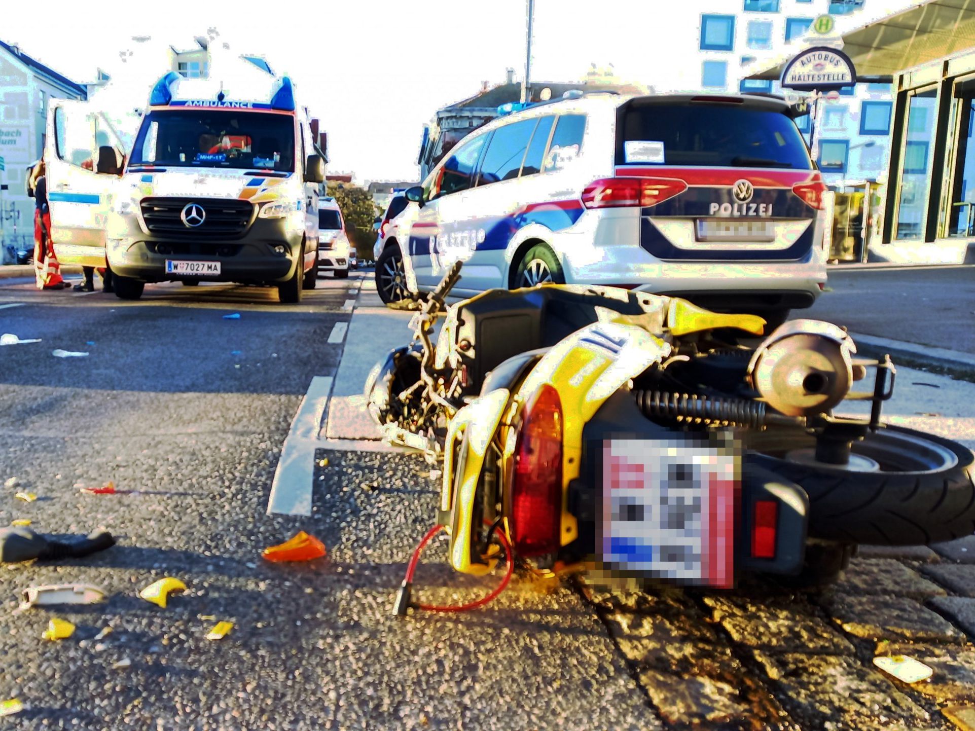 Der Motorradfahrer erlitt schwere Verletzungen.