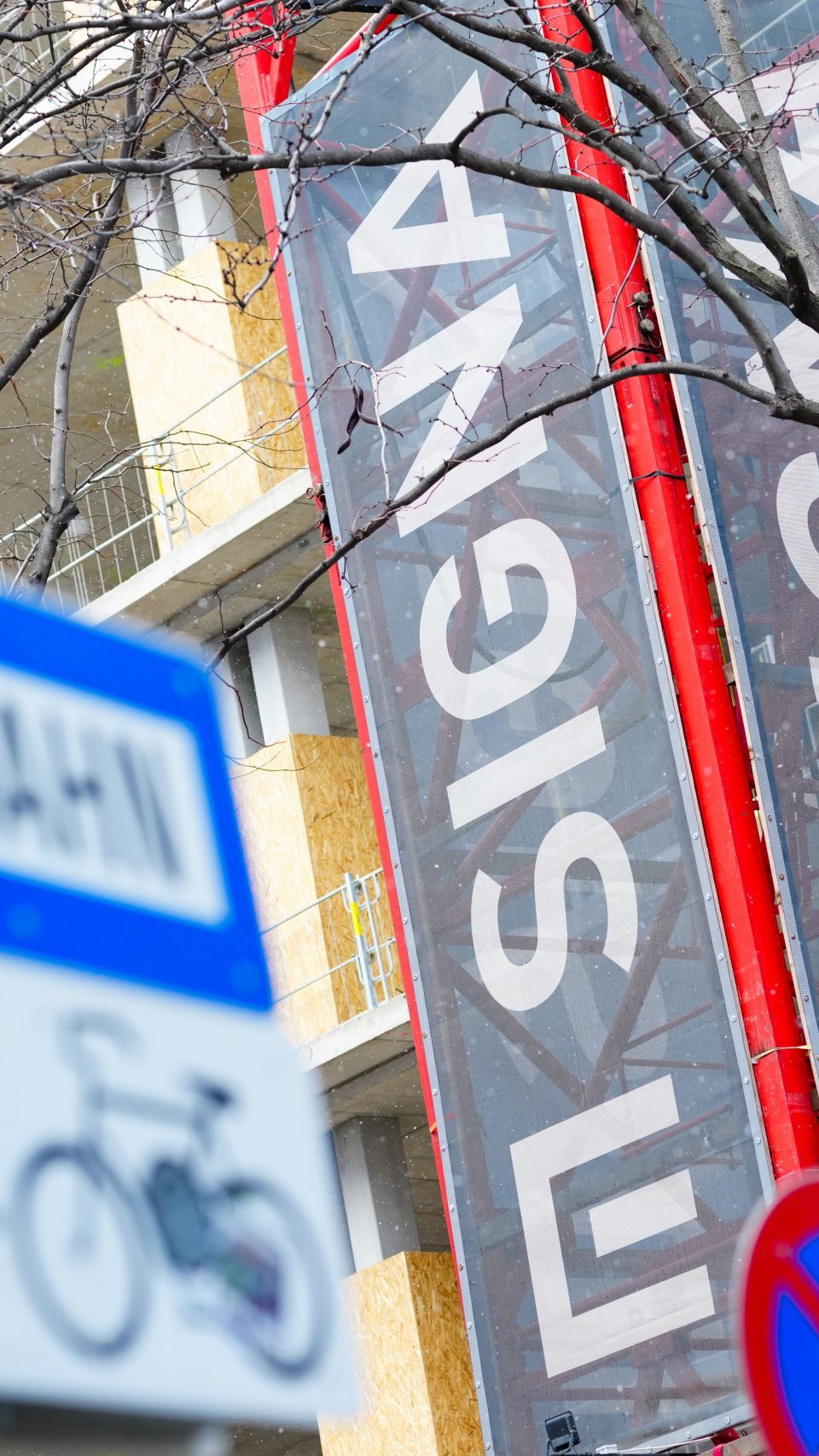 Die Signa Holding schuldet der Kurz-Firma 1,65 Mio. Euro.