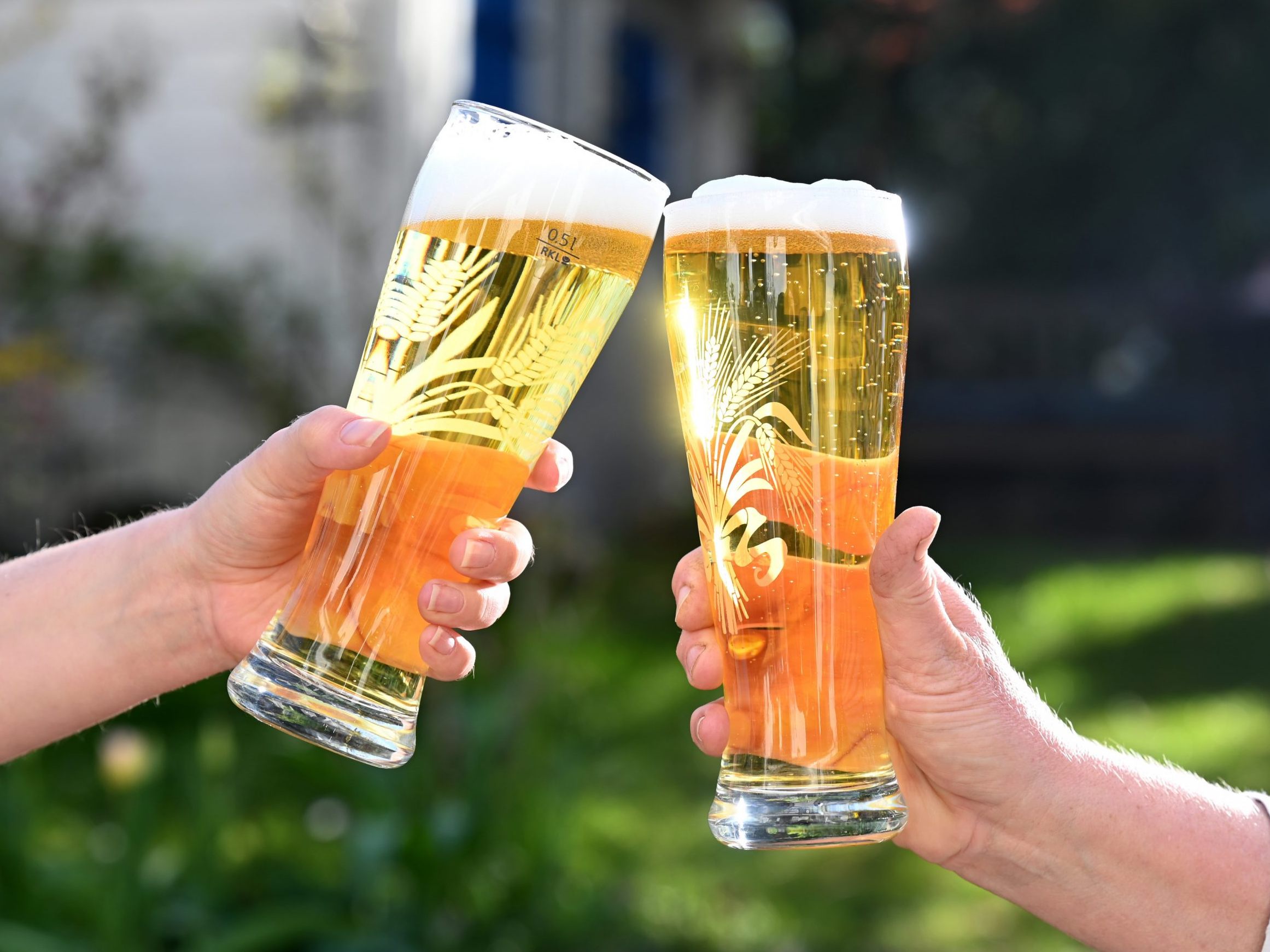 Die Österreicher tranken pro Kopf 11,1 Liter Alkohol im Jahr. Die Österreicher tranken pro Kopf 11,1 Liter Alkohol im Jahr.