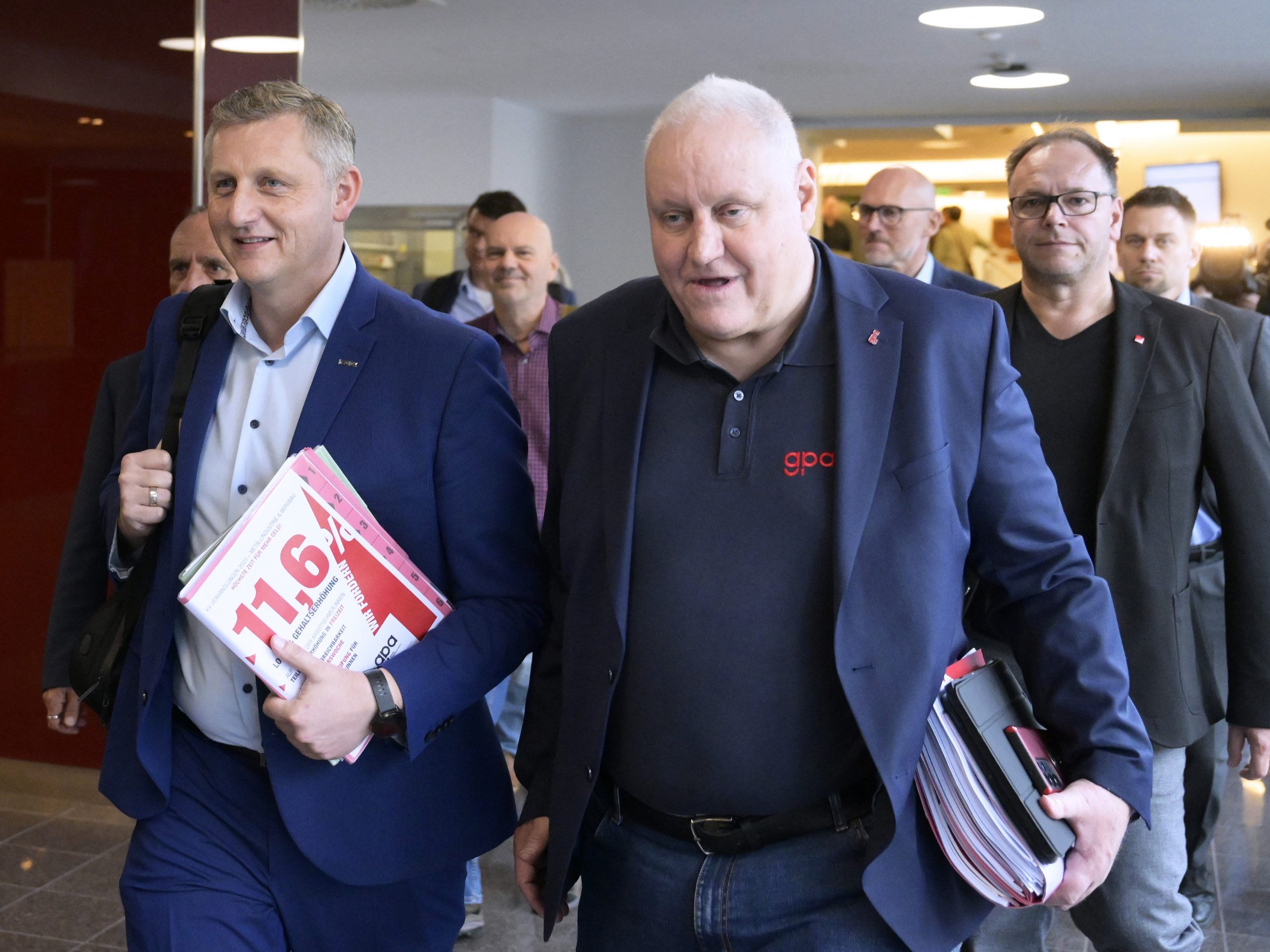 Spannung vor der 6. Verhandlungsrunde um den Metaller-KV.