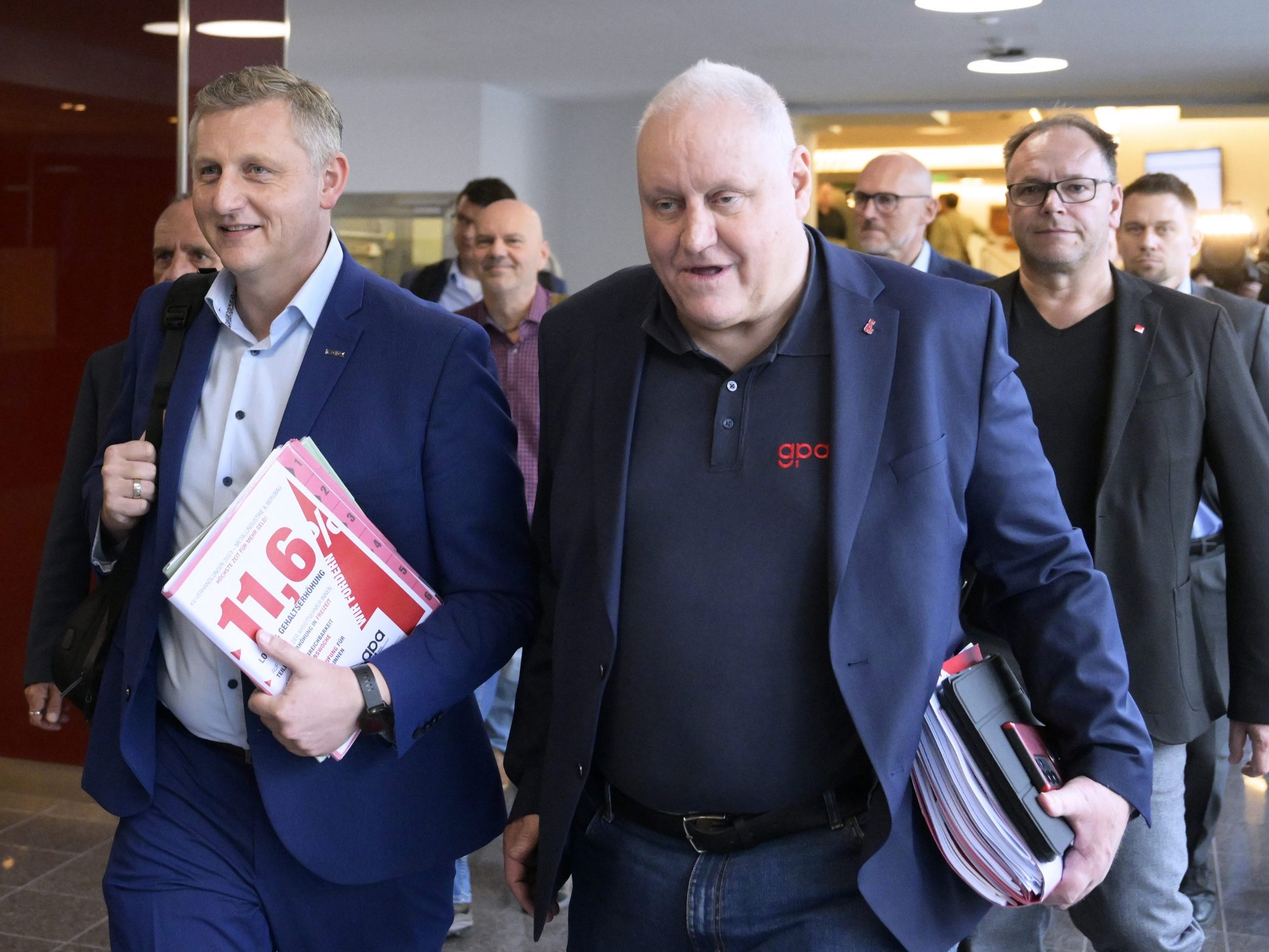 Den Auftakt bei den Streiks machen die Aufzugsmonteure in Wien. Den Auftakt bei den Streiks machen die Aufzugsmonteure in Wien.