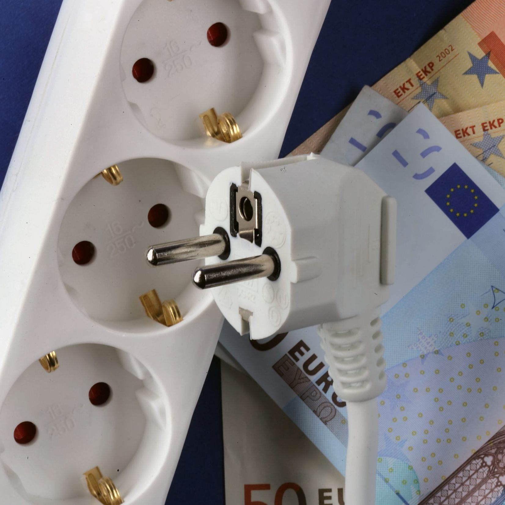 Strom- und Gasanbieterwechsel sind in den ersten 9 Monaten kräftig gestiegen.