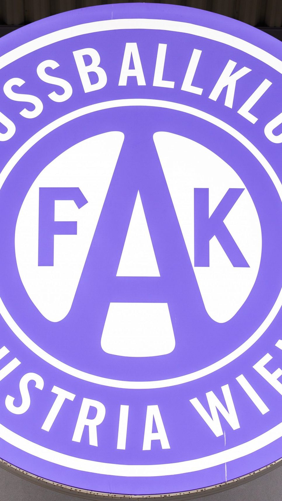 Jahresbilanz bei Austria Wien weiter tiefrot.