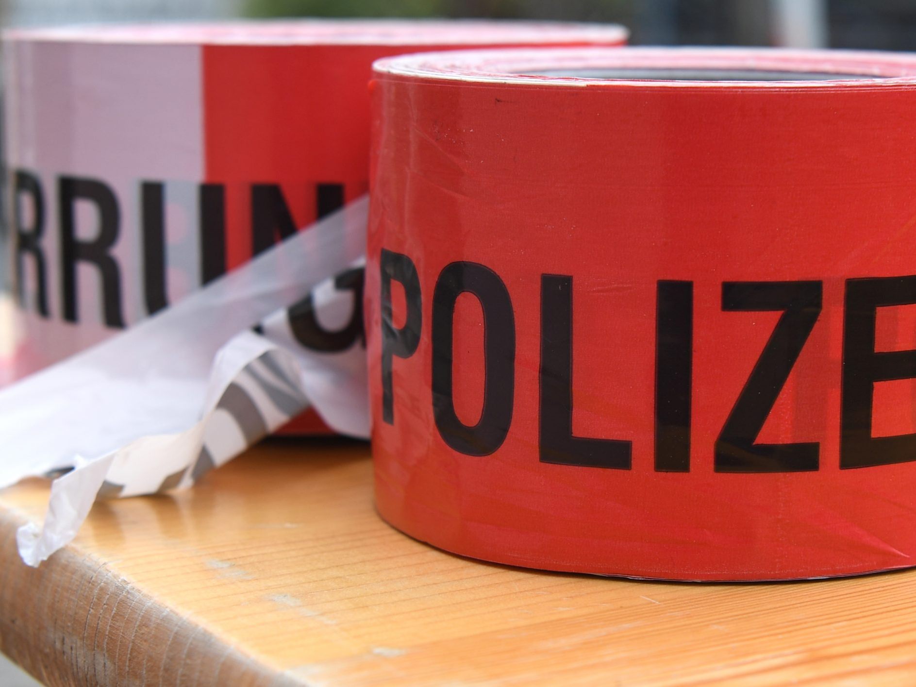 In der Steiermark ist eine Frau tot in einer Wohnung gefunden worden. In der Steiermark ist eine Frau tot in einer Wohnung gefunden worden.