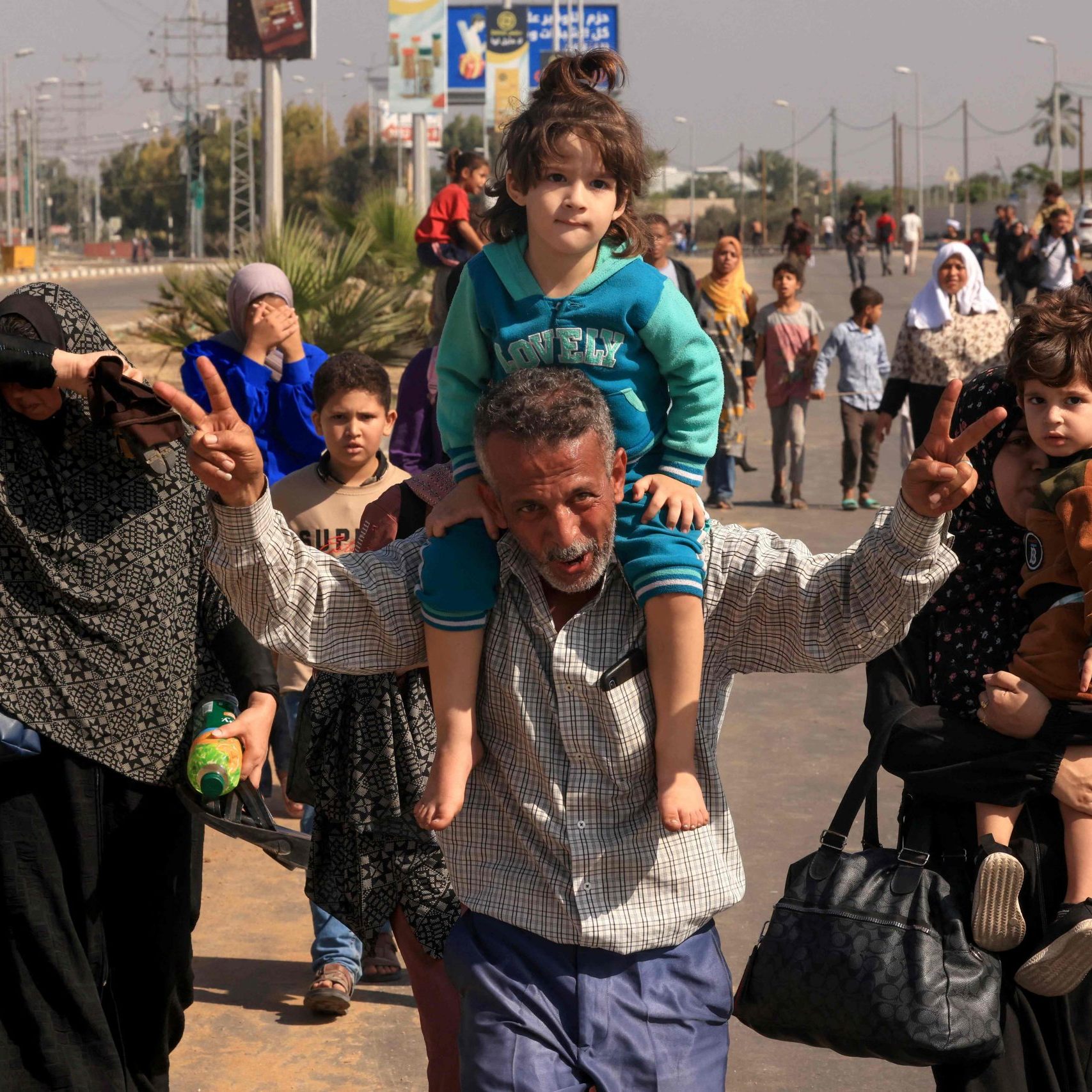 Tausende Menschen im Gazastreifen sind auf der Flucht.