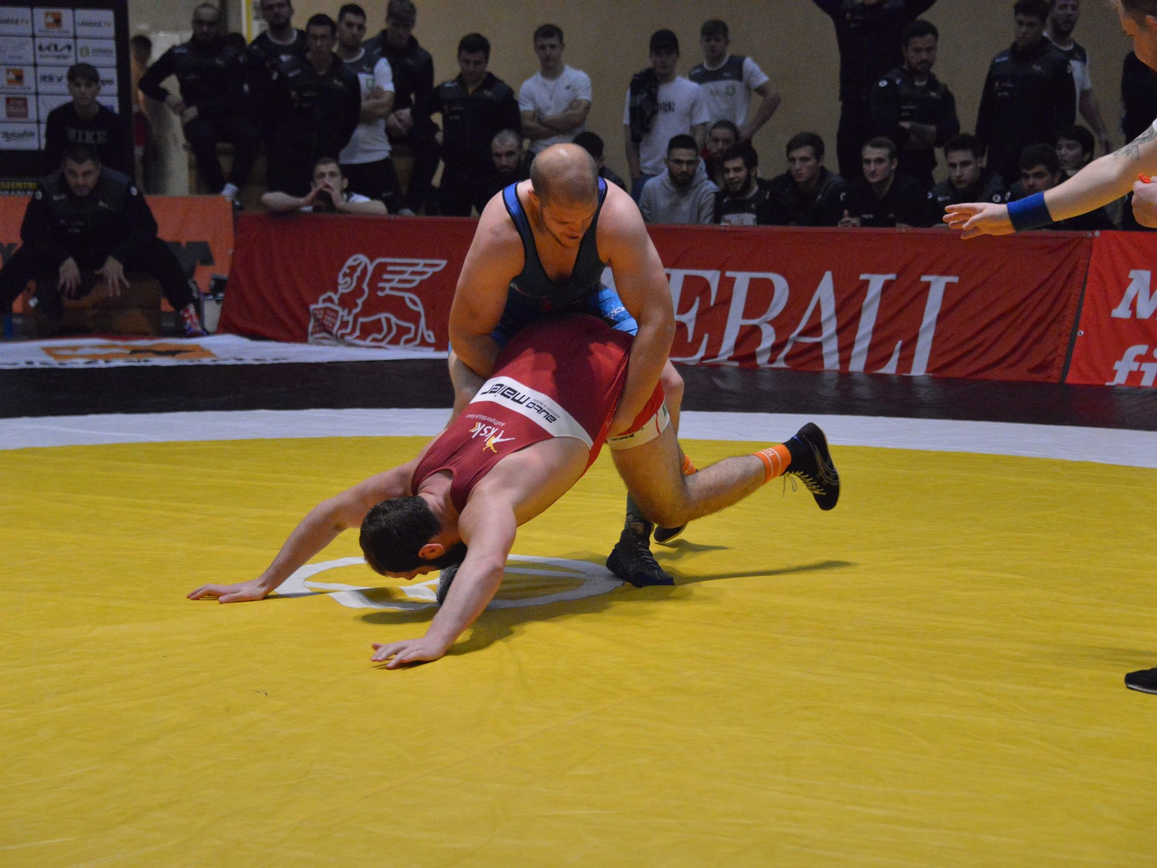 Vorentscheidend war der überraschende Sieg von Lukas Hörmann gegen einen starken KSK Klaus Legionär Mchedlize Murazi.