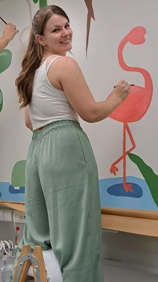 Celine hat die Wände im Bregenzer Spital verschönert.