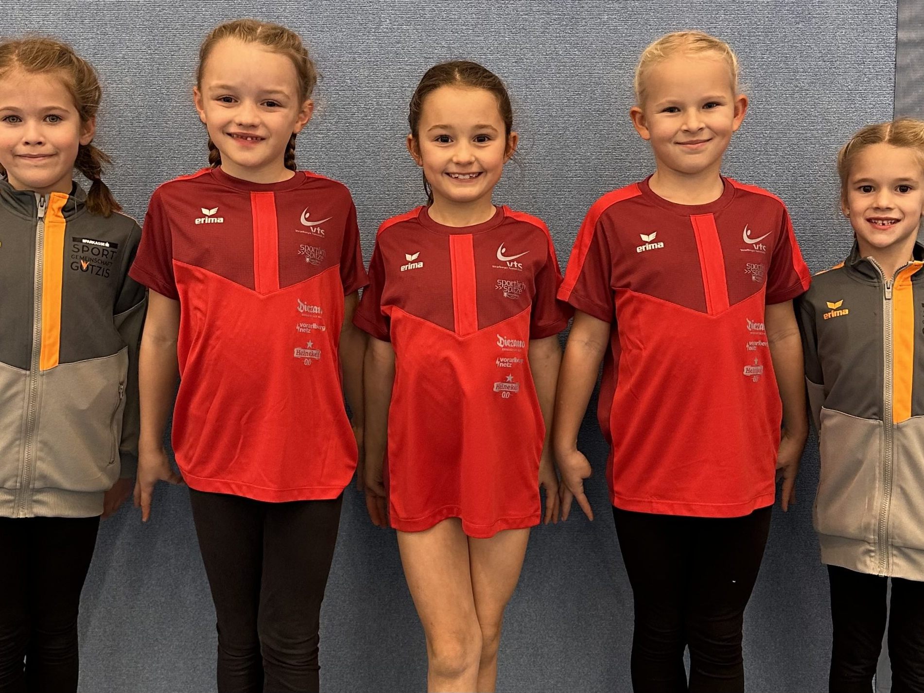 Die Götzner Teilnehmerinnen: Hana Caluk, Lara Moosbrugger, Ella Kathan, Madlen Wehinger und Nela Beck.