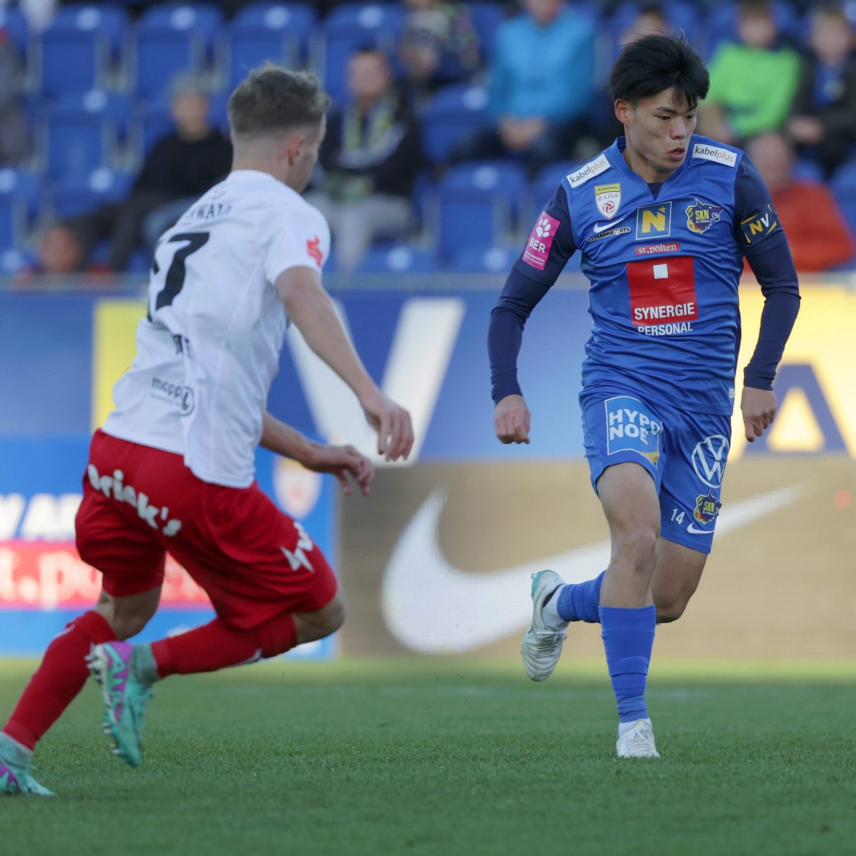 St.Pölten feiert 2:0-Sieg gegen FC Dornbirn.