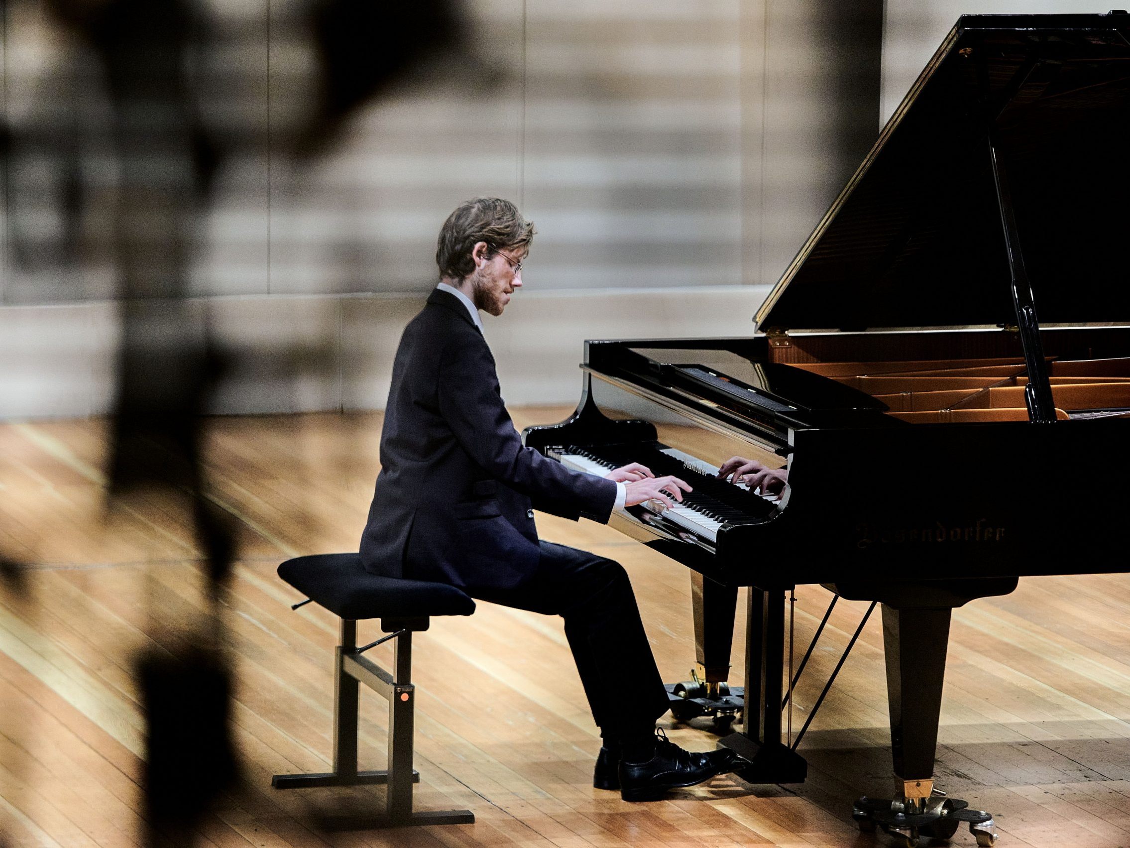 Der ukrainische Pianist Mykola Myroshnychenko gewann 2022 den Stella Musikpreis, der erstmals vergeben wurde. Der ukrainische Pianist Mykola Myroshnychenko gewann 2022 den Stella Musikpreis, der erstmals vergeben wurde.
