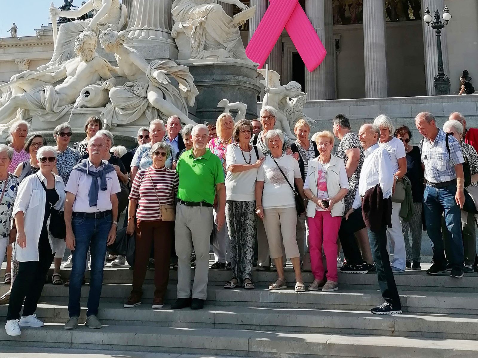 Ein Höhepunkt der Wien-Reise von VORARLBERG-50plus war die Besichtigung des Parlaments
