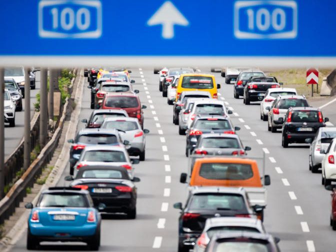 Wegen dem Ende der Herbstferien rechnet die ASFINAG mit viel Verkehr auf Österreichs Straßen.