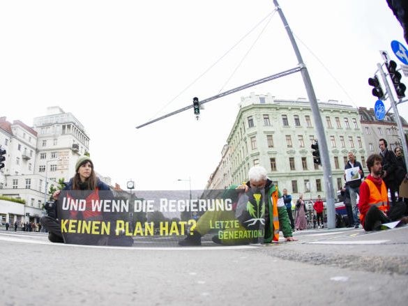 Teile der Führungsriege der "Letzten Generation" zog sich am Dienstag zurück. Teile der Führungsriege der "Letzten Generation" zog sich am Dienstag zurück.