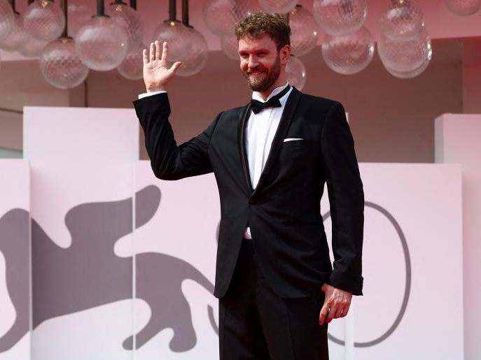 Filmemacher Timm Kröger spielt in seinem neuen Film "Die Theorie von Allem" mit der Idee eines Multiversums. Filmemacher Timm Kröger spielt in seinem neuen Film "Die Theorie von Allem" mit der Idee eines Multiversums.