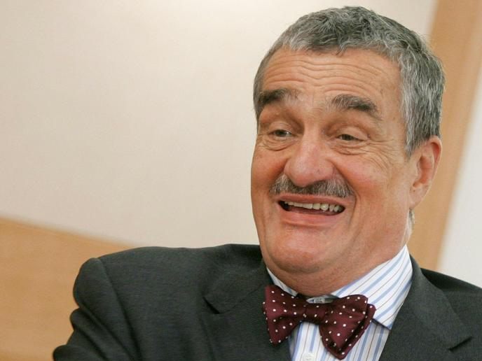In Wien und Prag finden Trauergottesdienste für den verstorbenen Ex-Außenminister Tschechiens, Karel Schwarzenberg statt. In Wien und Prag finden Trauergottesdienste für den verstorbenen Ex-Außenminister Tschechiens, Karel Schwarzenberg statt.