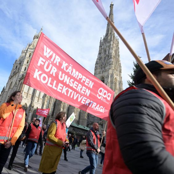 In über 300 Handelsgeschäften wird ab Donnerstag bis Samstag österreichweit eine Stunde lang die Arbeit niedergelegt.