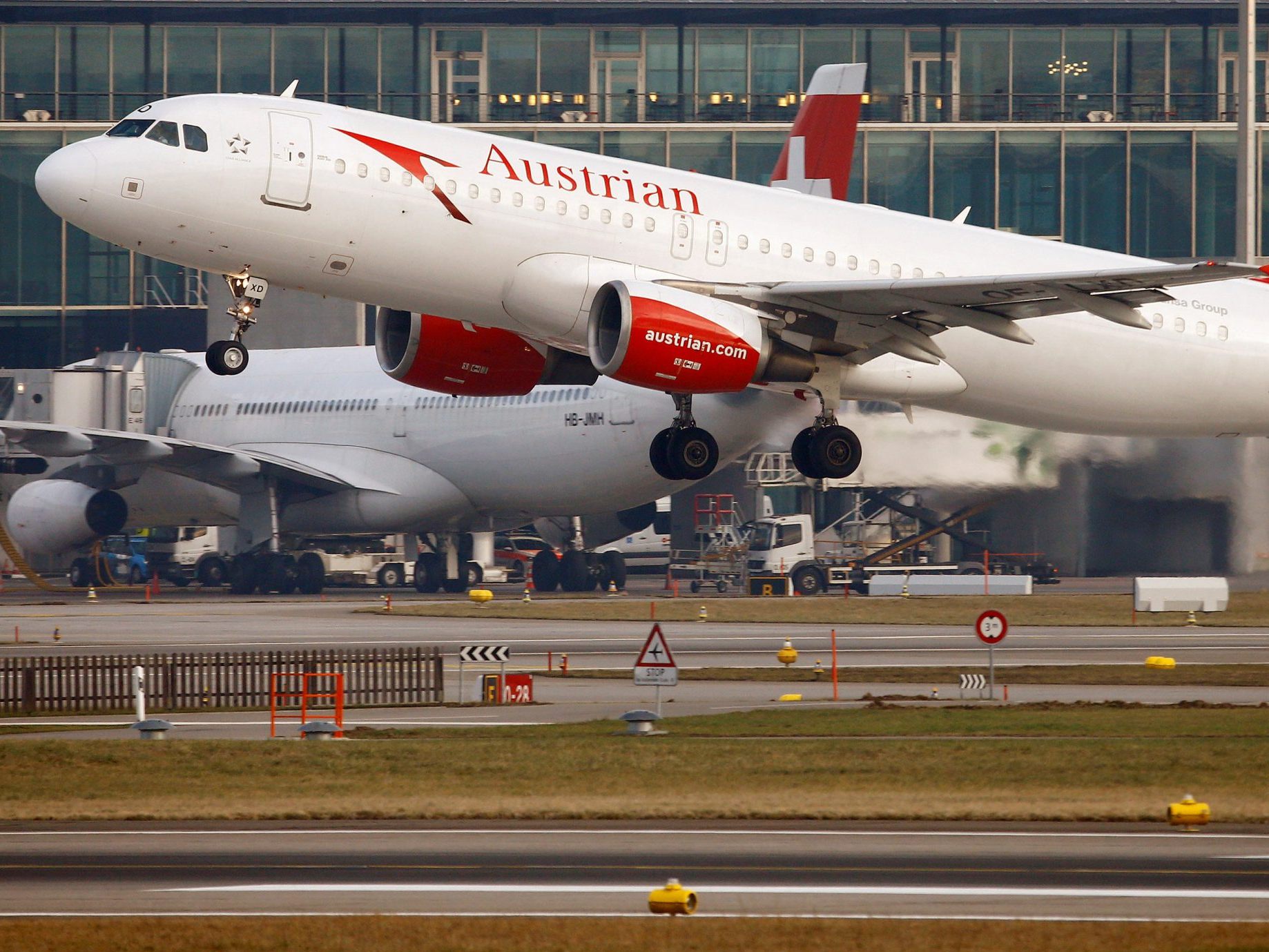 Ein AUA-Airbus musste nach dem Start in Frankfurt umkehren. Ein AUA-Airbus musste nach dem Start in Frankfurt umkehren.