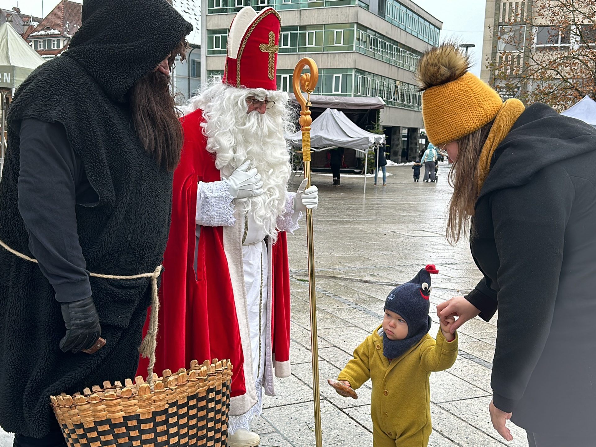 Der Nikolaus war in Dornbirn unterwegs. Der Nikolaus war in Dornbirn unterwegs.