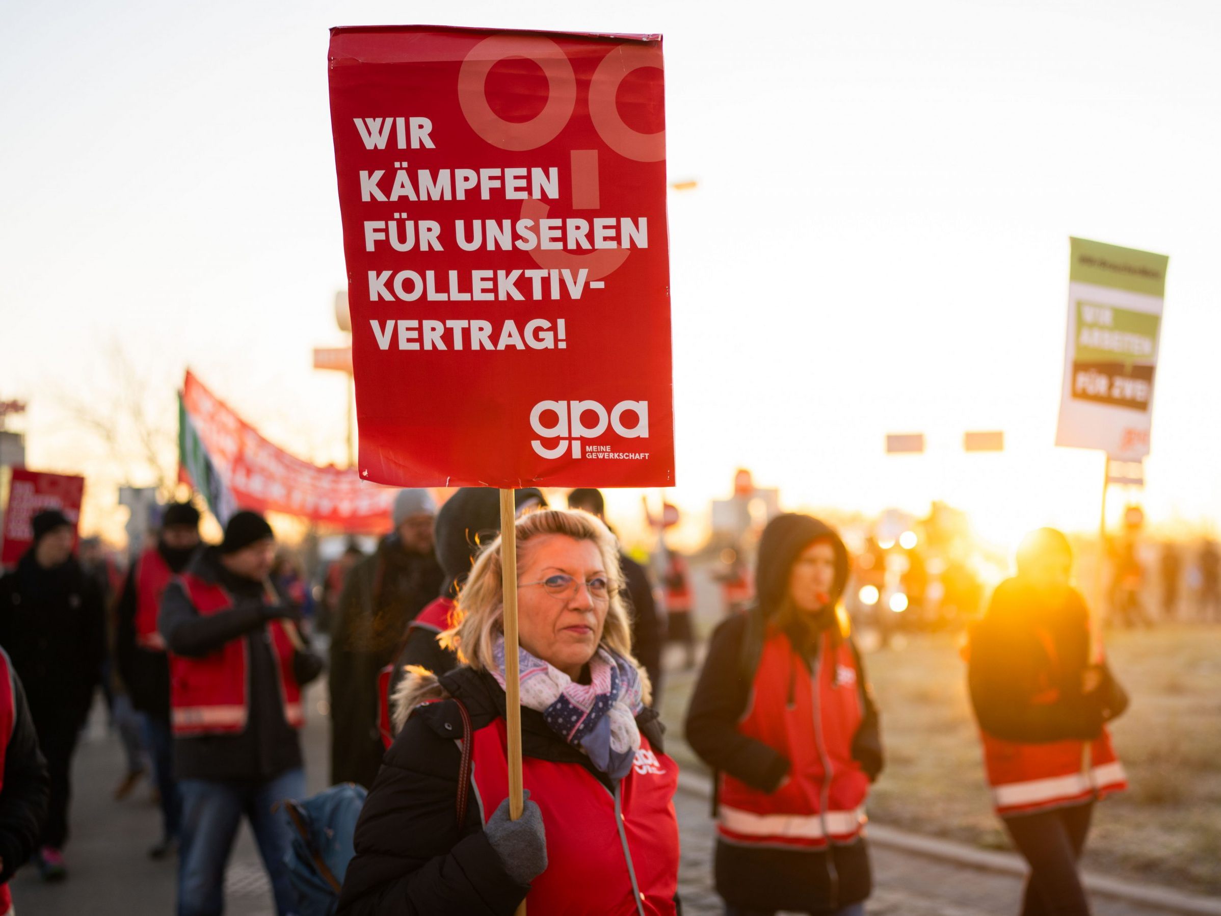 Das Feilschen um den Kollektivvertrag im Handel geht weiter.