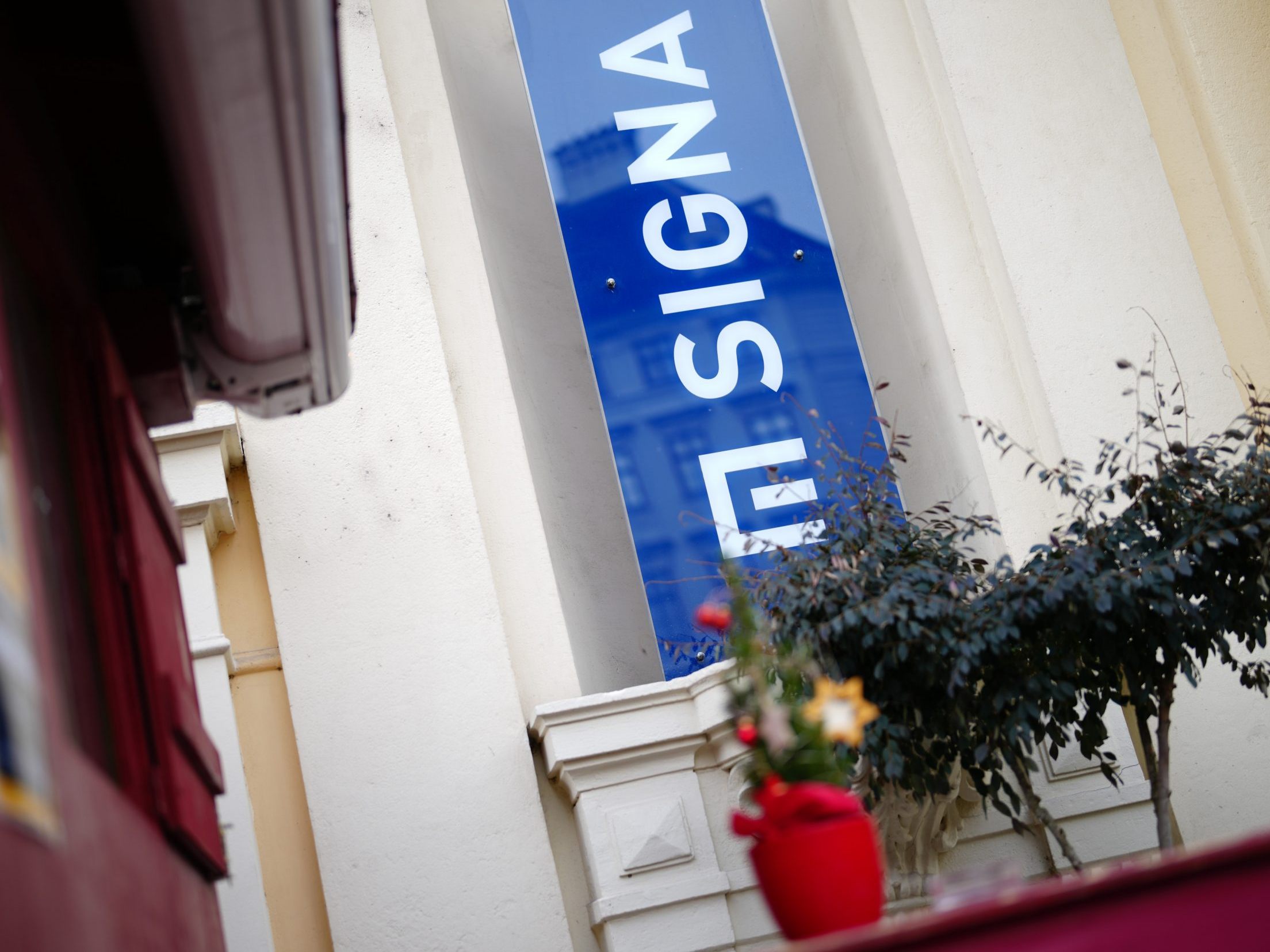 Signa Prime bereitet laut einem Bericht scheinbar einen Insolvenzantrag vor. Signa Prime bereitet laut einem Bericht scheinbar einen Insolvenzantrag vor.