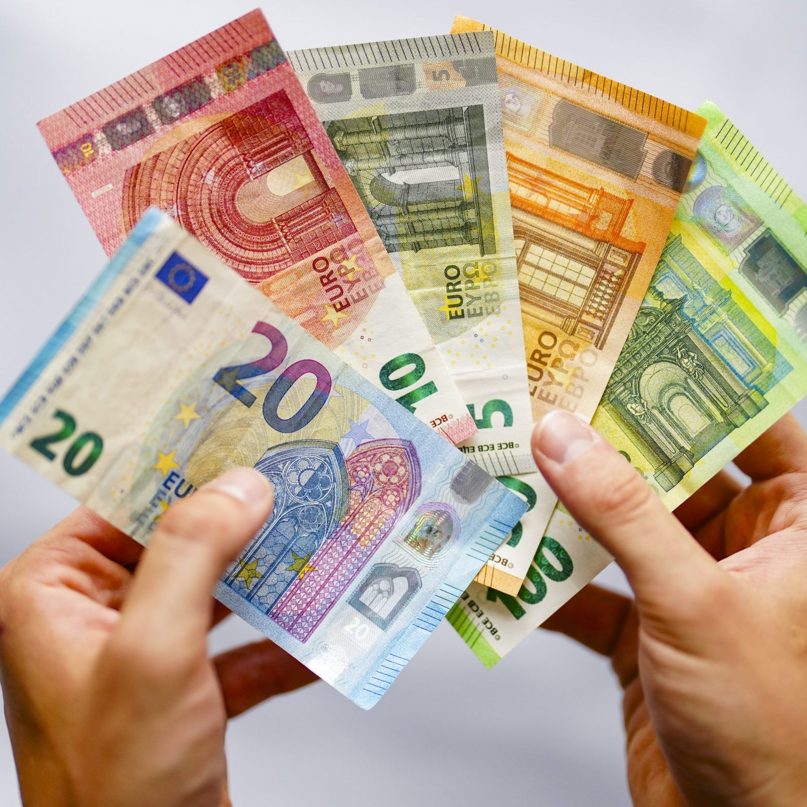 Für den Energiekostenzuschuss II gab es rund 24.000 Anträge.