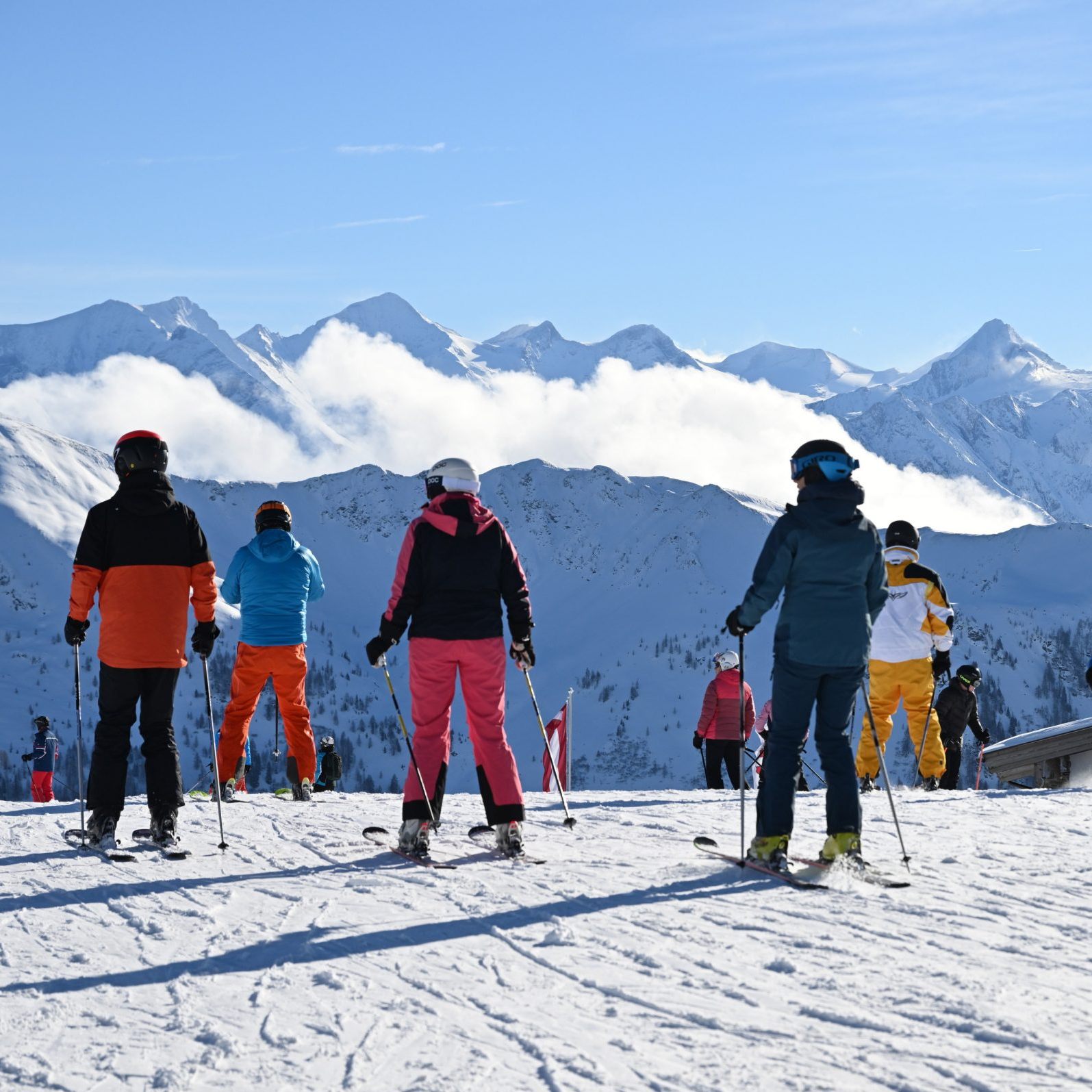 Naturschützer beklagen Schulskikurse als "nicht mehr zeitgemäß".