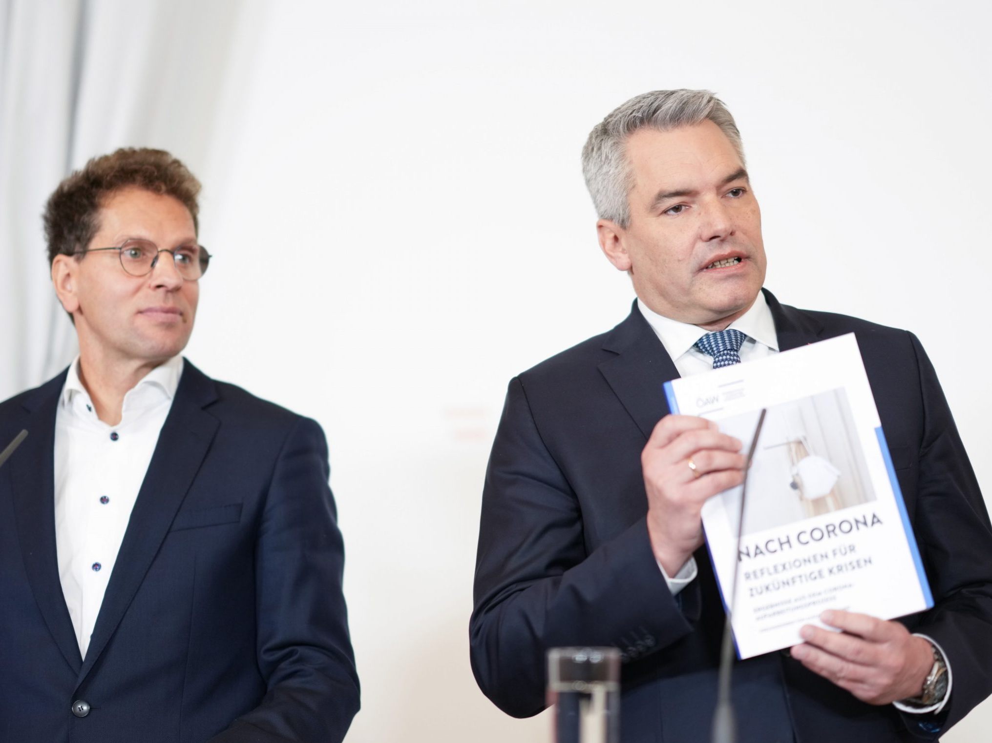 Die Regierung schließt Aufarbeitung der Corona-Pandemie ab.