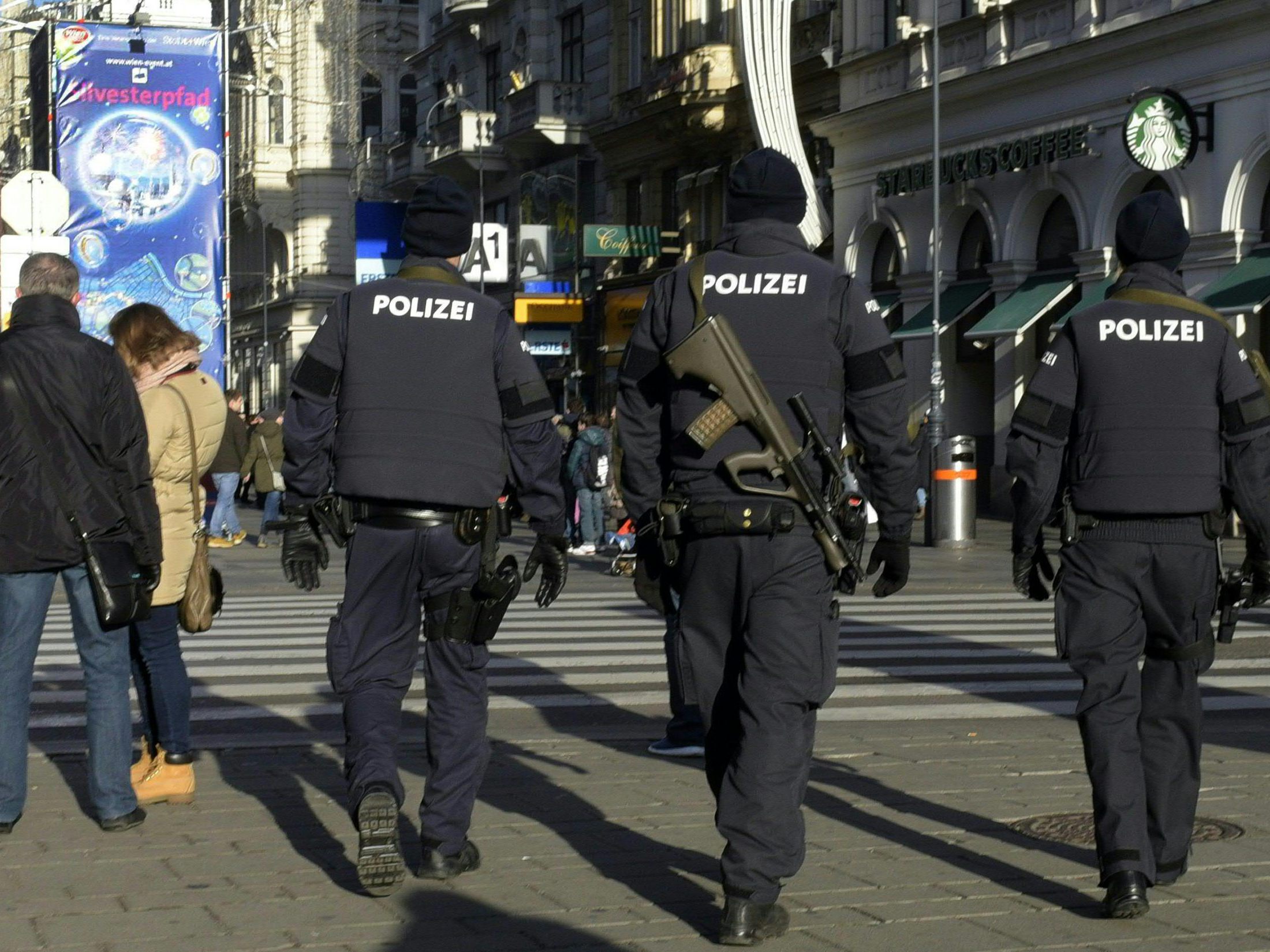 Verstärkter Polizei-Einsatz zu Silvester in ganz Österreich.