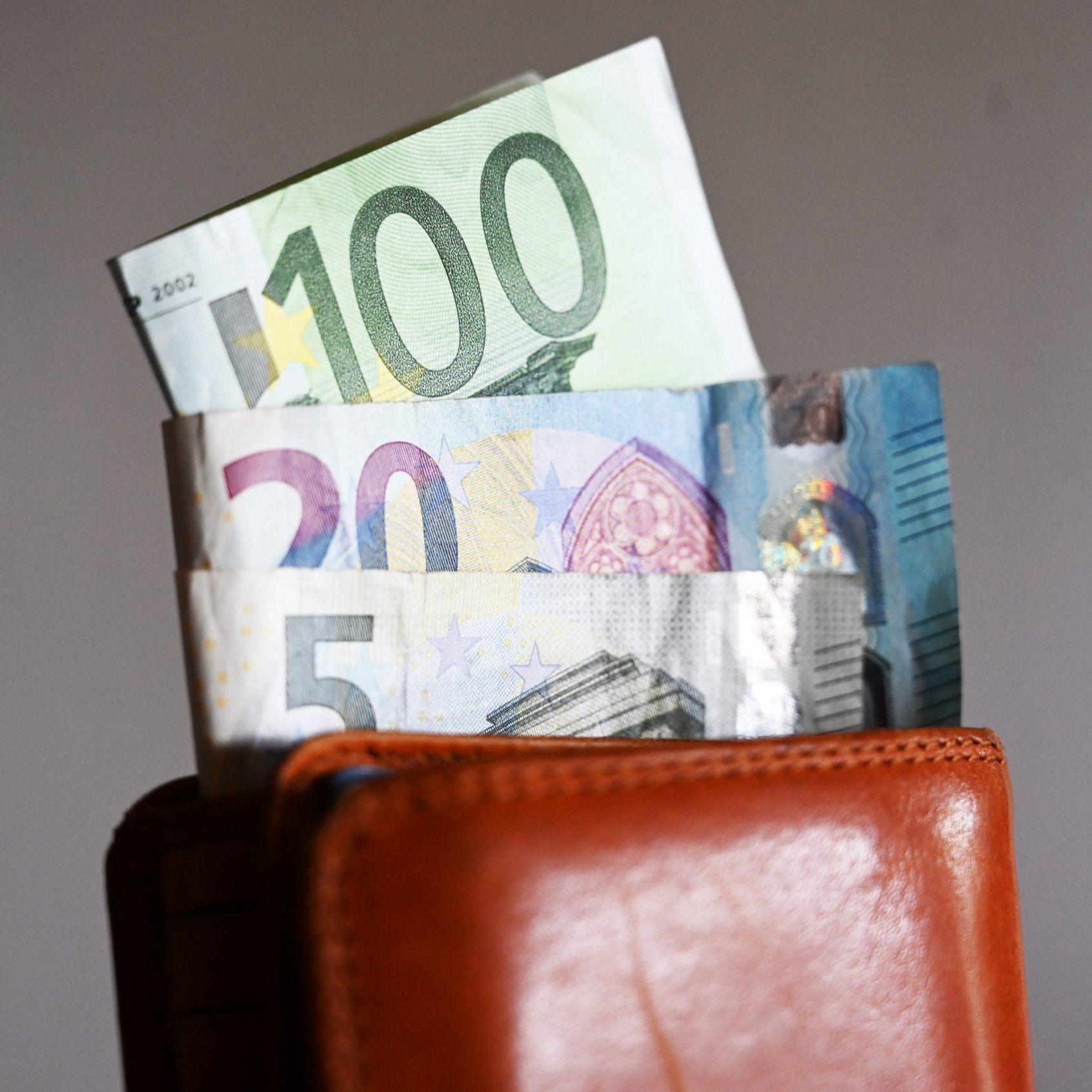 Die Gehälter in der Telekom-Branche steigen um vier Prozent.